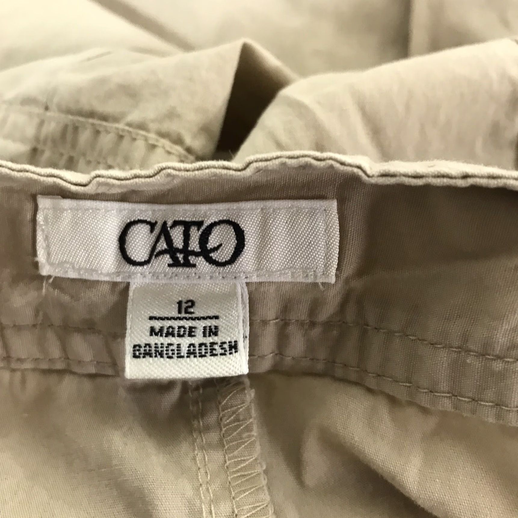 Vintage VINTAGE Cato Women’s Khaki Capri Pants Size 12 Beige Cotton Wide-Leg Casual Summer Size ONE SIZE - 4 Thumbnail