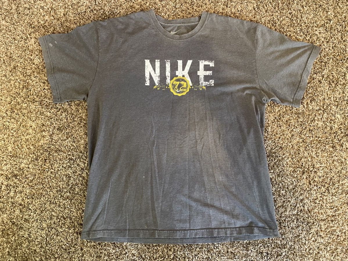 Vintage Vintage Nike Size US XL / EU 56 / 4 - 1 Thumbnail