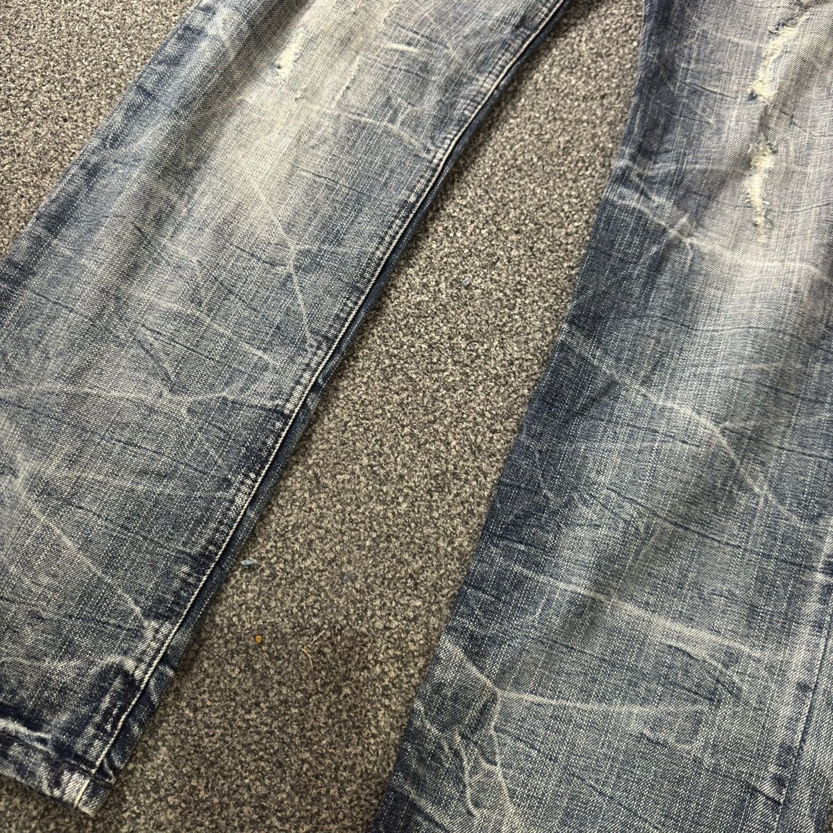 Purple Brand 🔥🇯🇵 Vintage Japanese Destroyed Crack Wash Jeans LGB Style Size US 32 / EU 48 - 8 Thumbnail