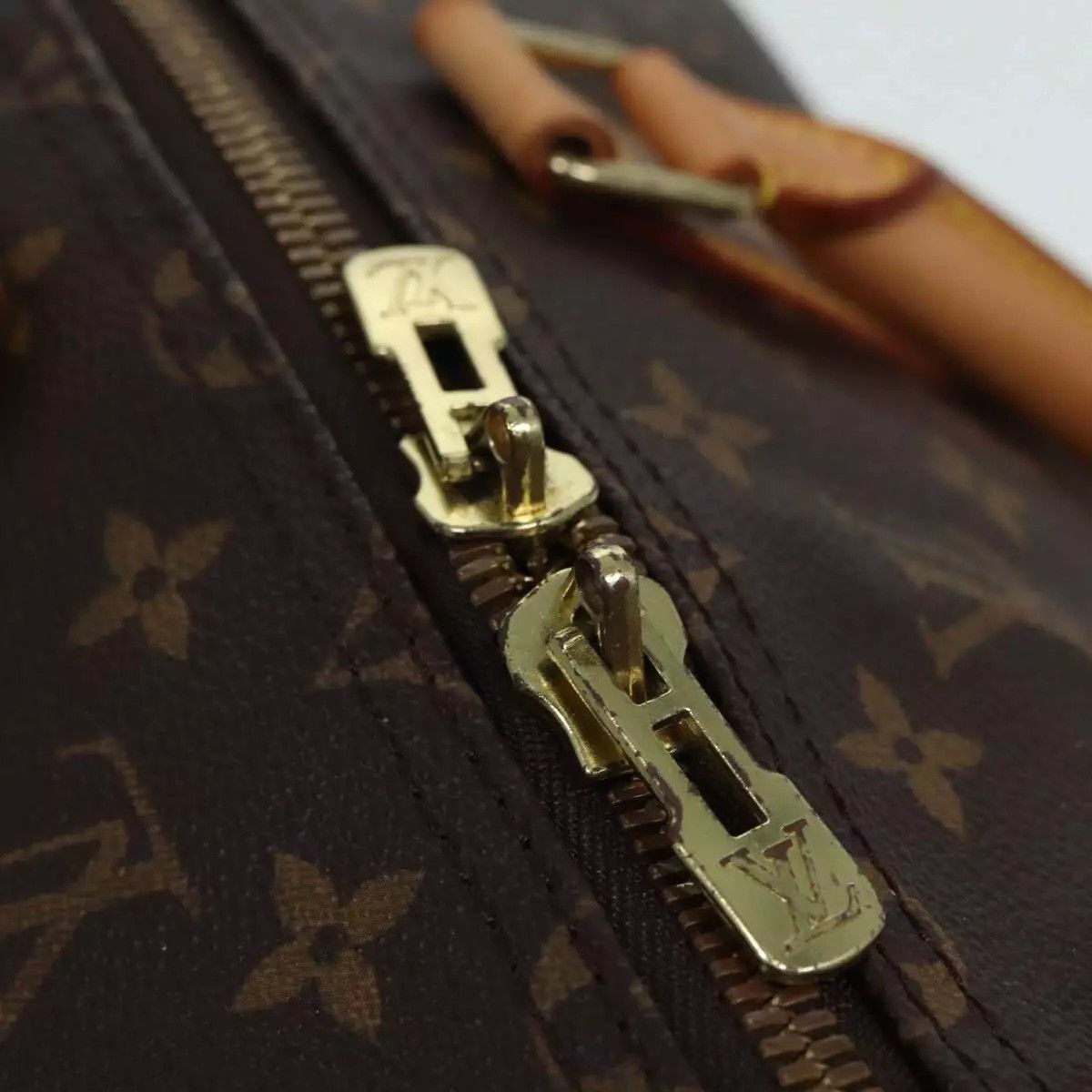 Louis Vuitton LOUIS VUITTON Monogram Keepall 55 Boston Bag Size ONE SIZE - 4 Thumbnail