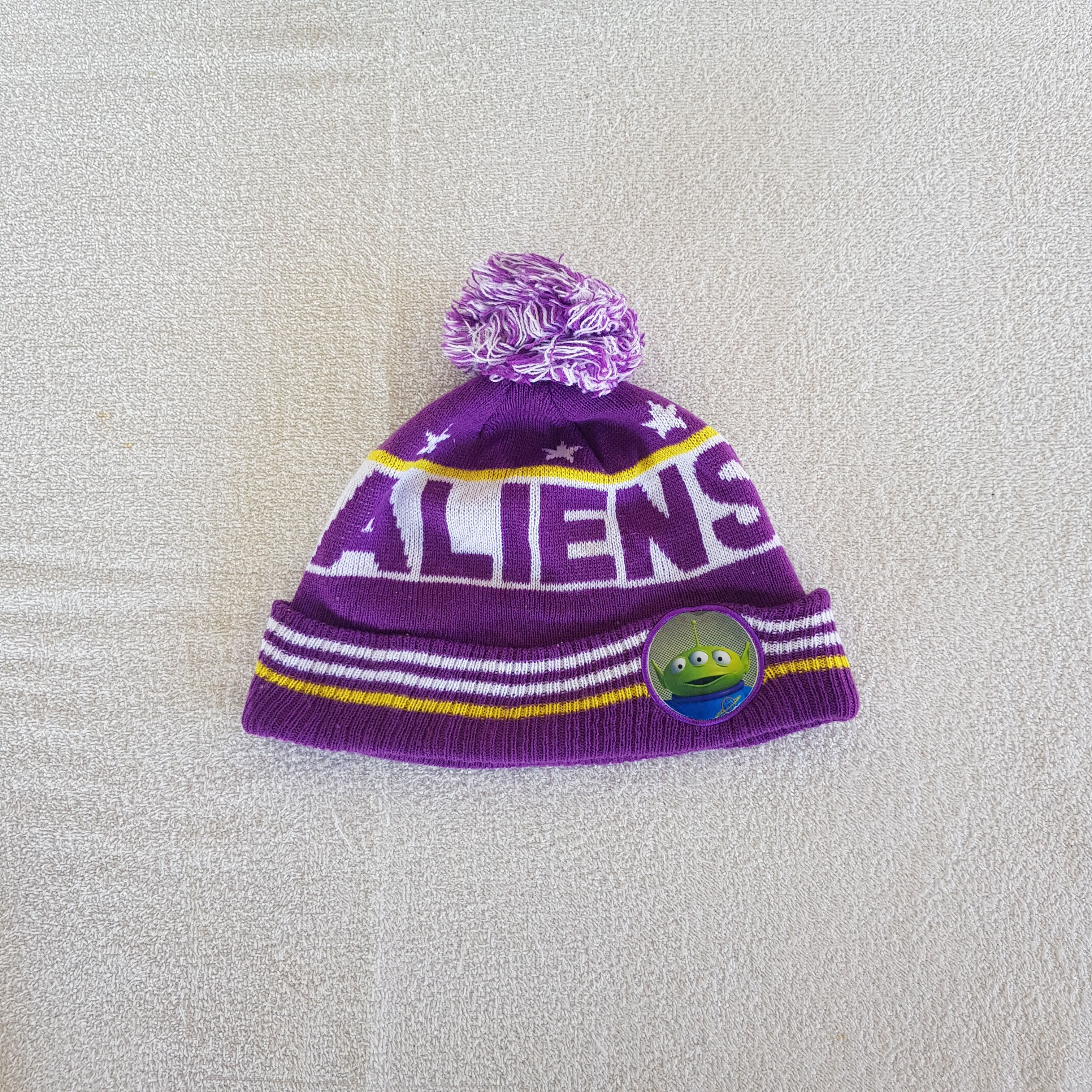 Disney Vintage Toys Story Aliens Beanie Snow Caps Hats. Size ONE SIZE - 5 Thumbnail