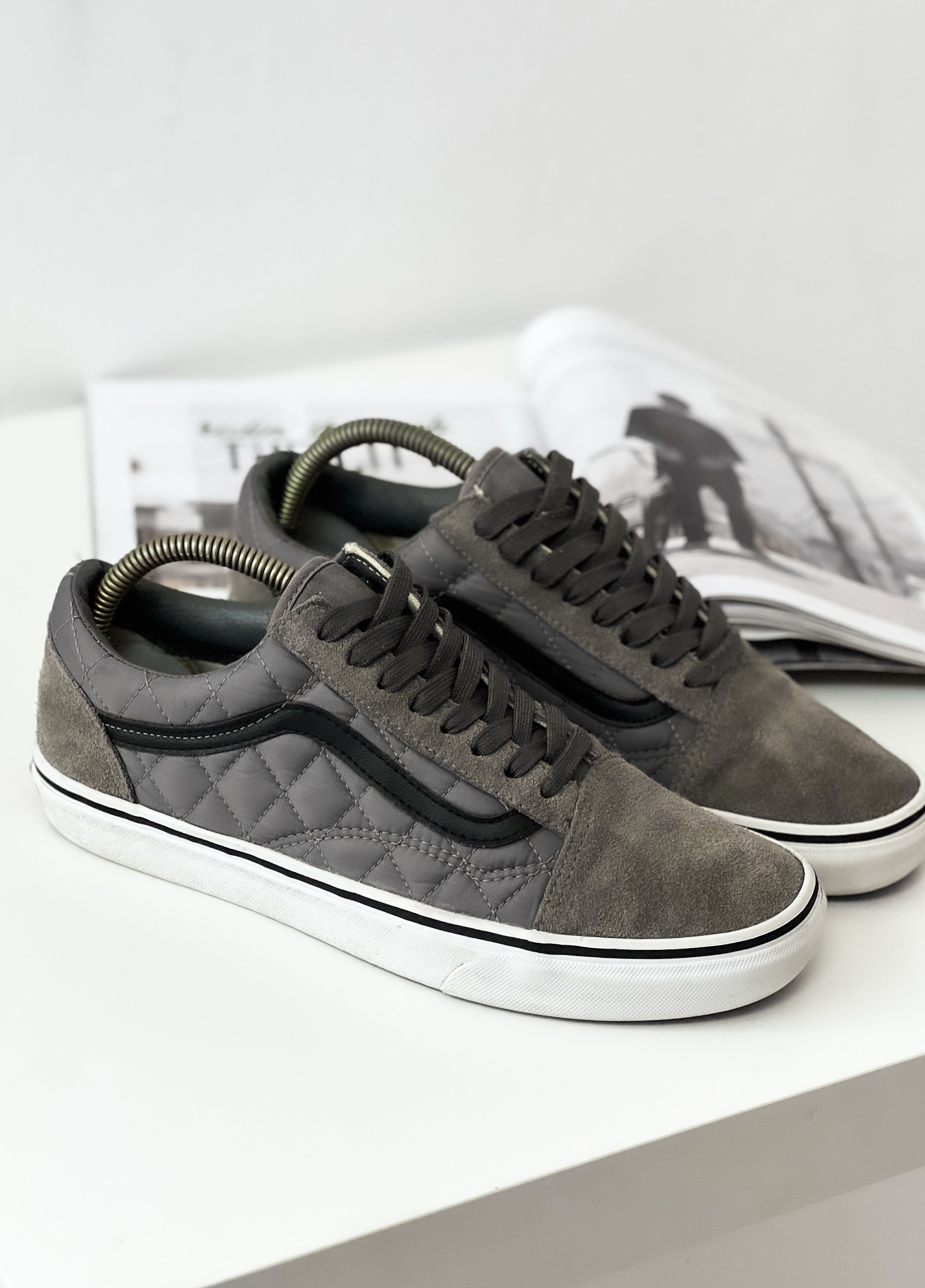 Vans VANS OLD SKOOL Size US 9 / EU 42 - 4 Thumbnail