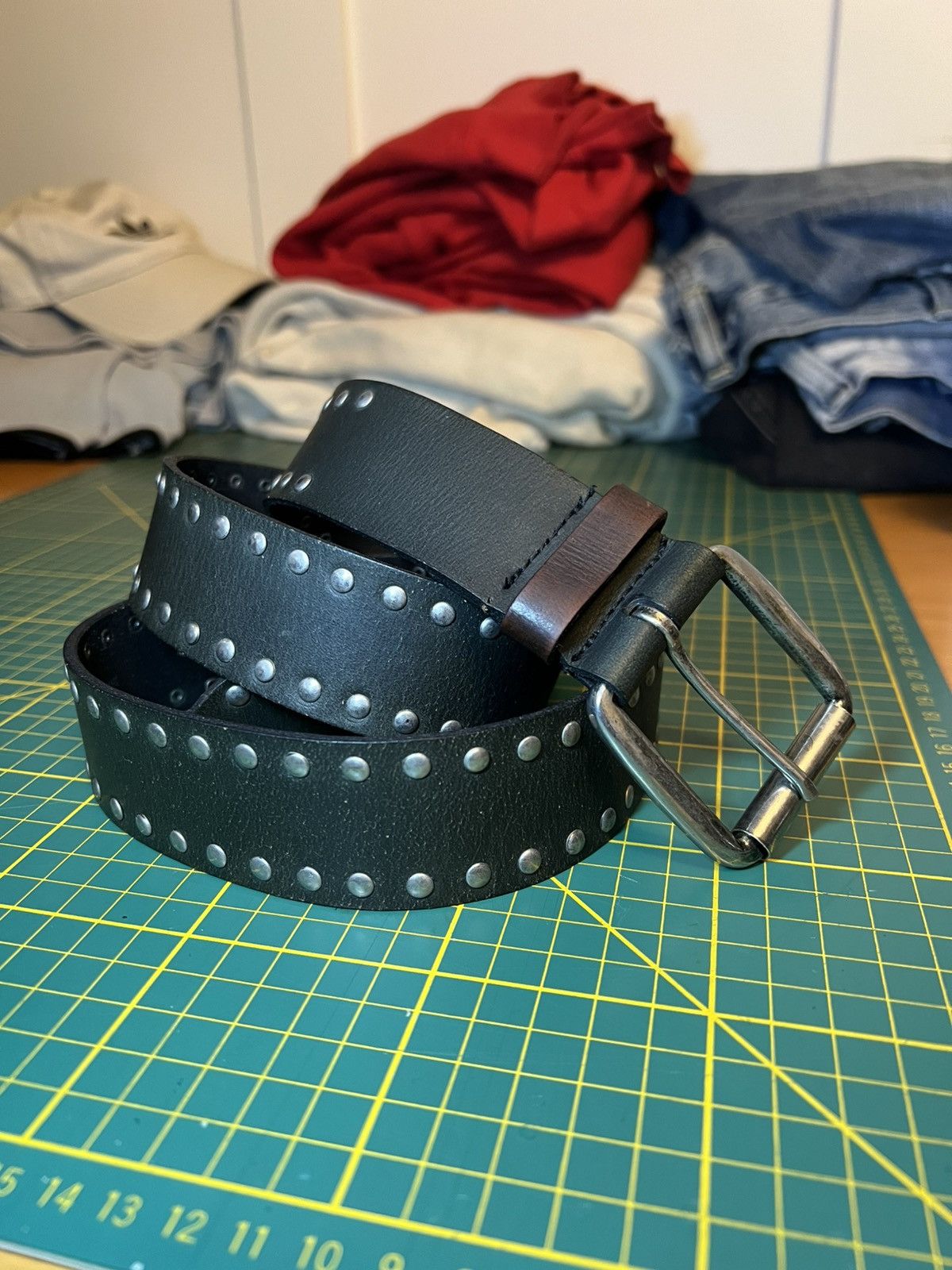 Vintage Vintage genuine leather studded belt Size ONE SIZE - 2 Thumbnail