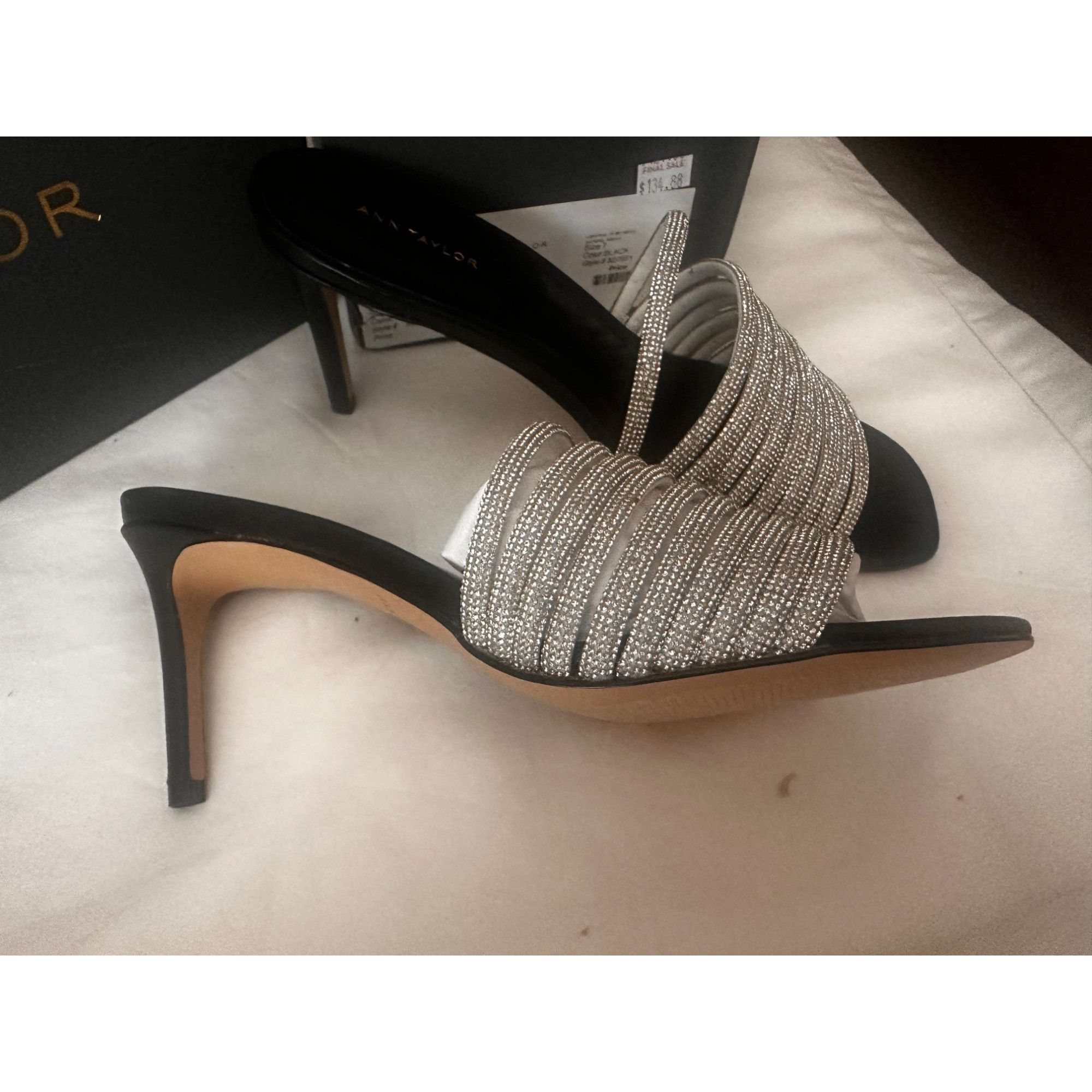 Ann Taylor NIB Ann Taylor Crystal Tube Mule Sandals Size 7 Size US 7 / IT 37 - 7 Thumbnail