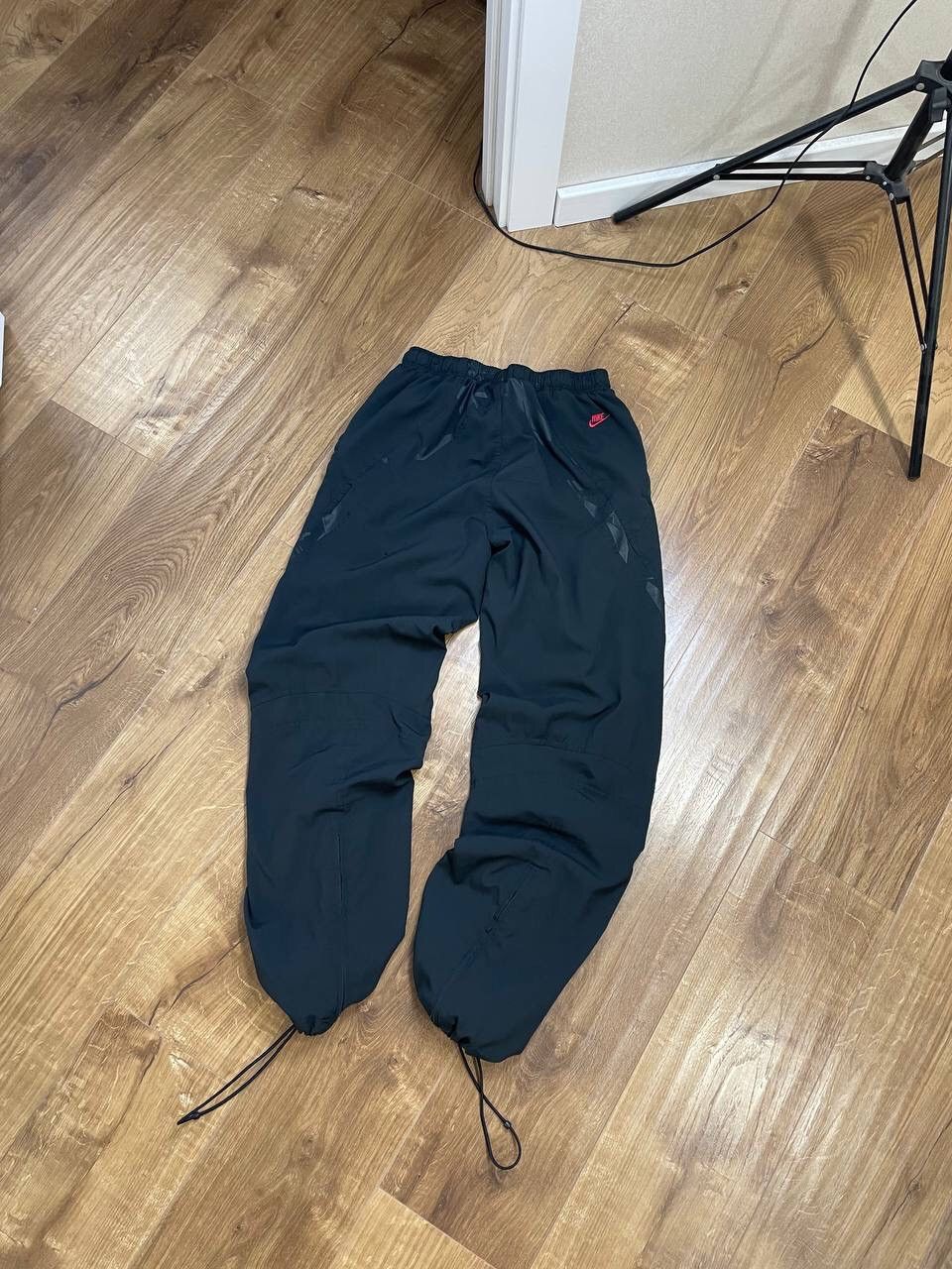 Nike × Vintage Vintage Nike Y2K Style 90’s Black Nylon Drill Pants Joggers Size US 32 / EU 48 - 14 Thumbnail