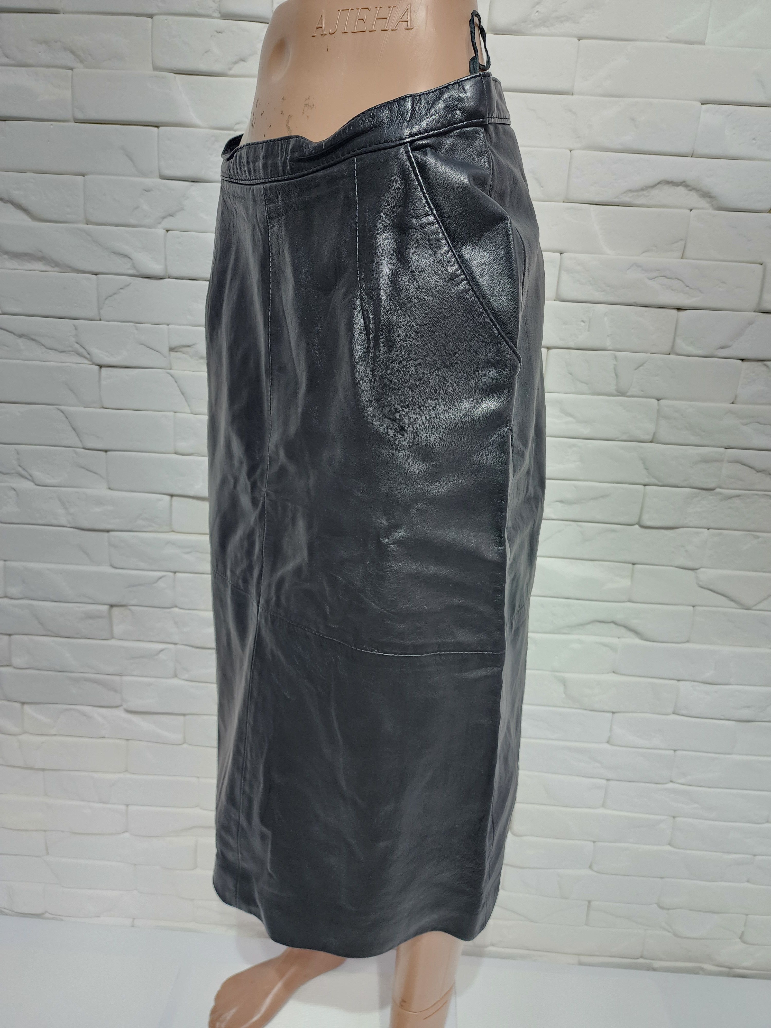 Other Black leather skirt. Size 28" / US 6 / IT 42 - 2 Thumbnail