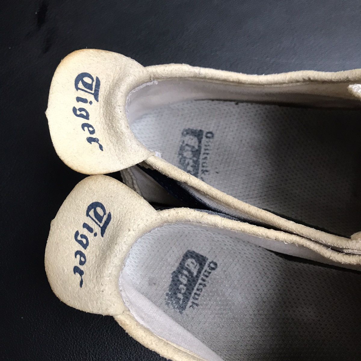 Japanese Brand × Onitsuka Tiger Onitsuka Tiger mexico 66 Slip On White Canvas with navy blue Size US 6 / EU 39 - 10 Thumbnail