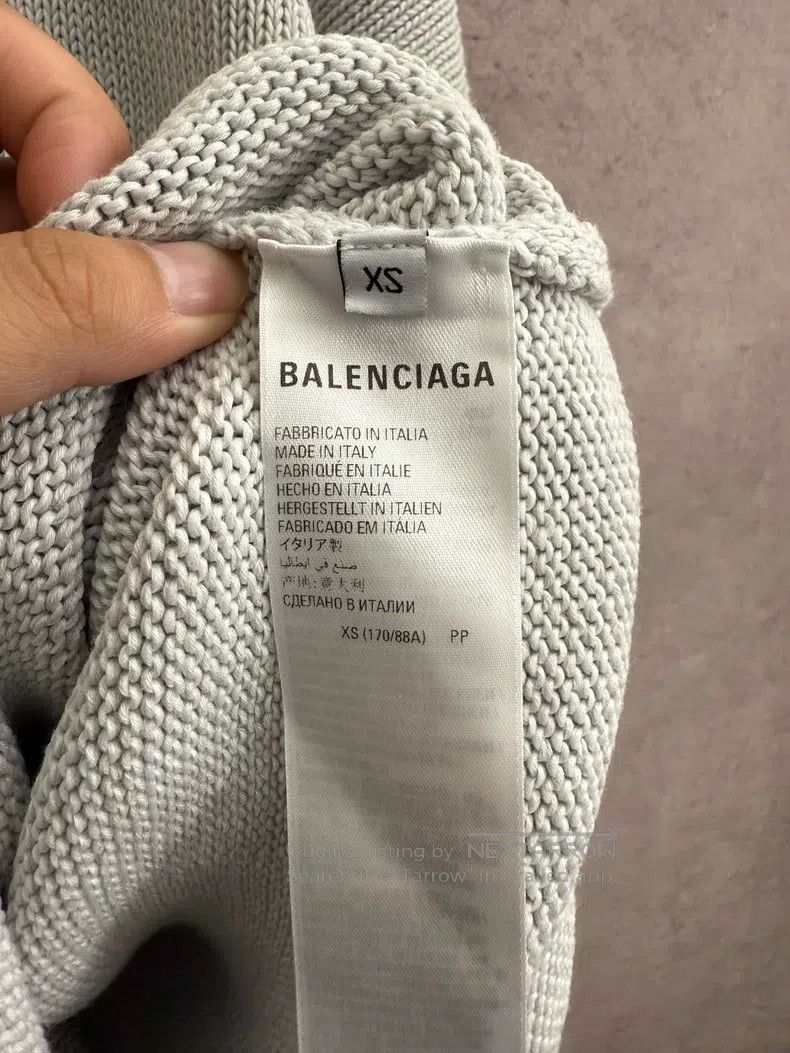 Balenciaga Balenciaga Grey Embroidered Logo Round Neck Long Sleeve Pu Size US XS / EU 42 / 0 - 4 Thumbnail