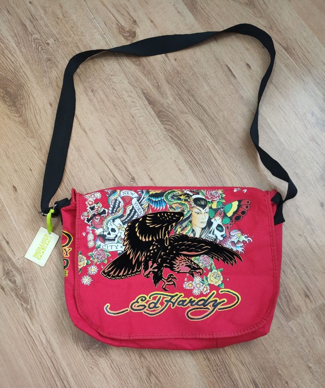 Ed Hardy deals Leo messenger bag