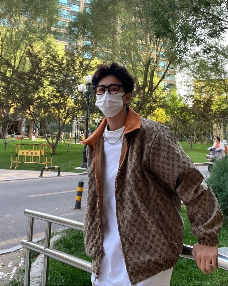 Gucci Gucci Double Sided Logo Jacket-2506 Size US XL / EU 56 / 4 - 8 Thumbnail