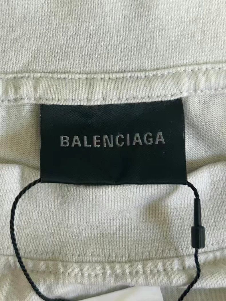Balenciaga Balenciaga Asymmetrical Hem Letter White Portrait Short Sl Size US M / EU 48-50 / 2 - 3 Thumbnail