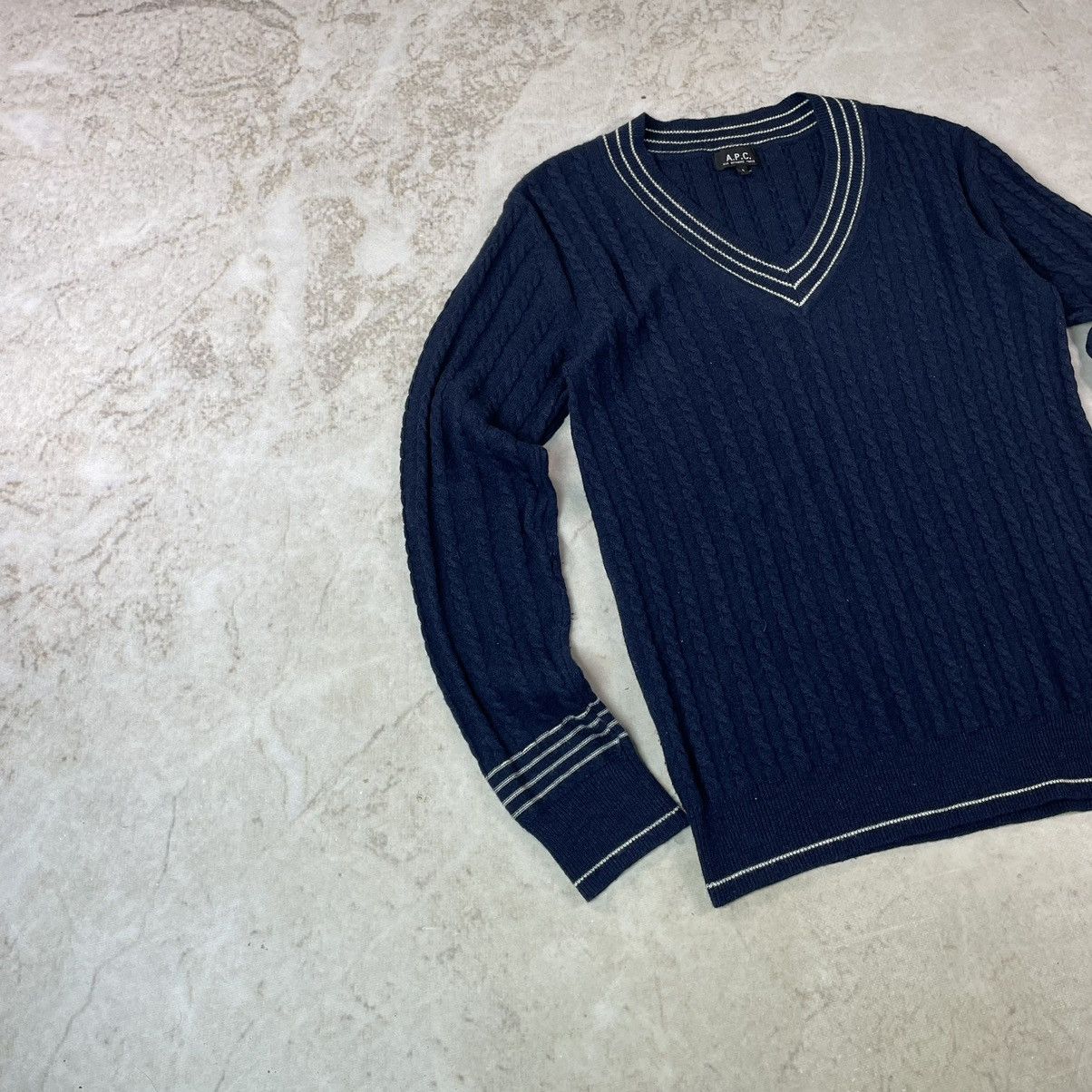 A.P.C. × Japanese Brand A.P.C. Rue Madame Paris V-Neck Ribbed Wool Sweater Size US S / EU 44-46 / 1 - 3 Thumbnail