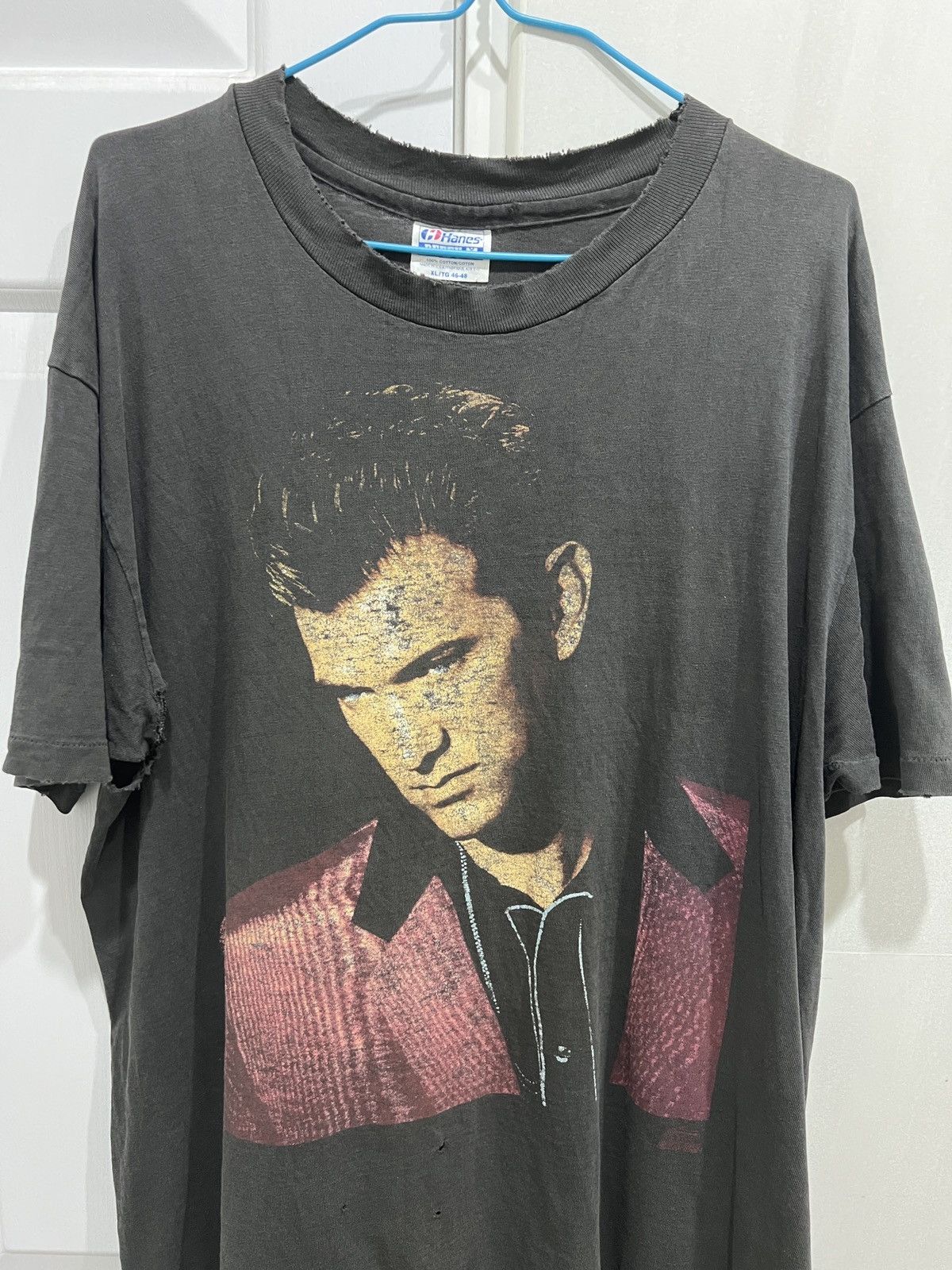 Vintage Vintage 90s Chris Isaak Rockabilly Promo Tee Thrashed Faded Size US XL / EU 56 / 4 - 3 Thumbnail