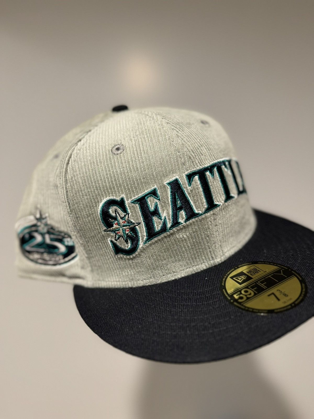 Hat Club × Lids × New Era Lids HD exclusive Seattle Mariners script corduroy pack 3/8 Size ONE SIZE - 1 Thumbnail