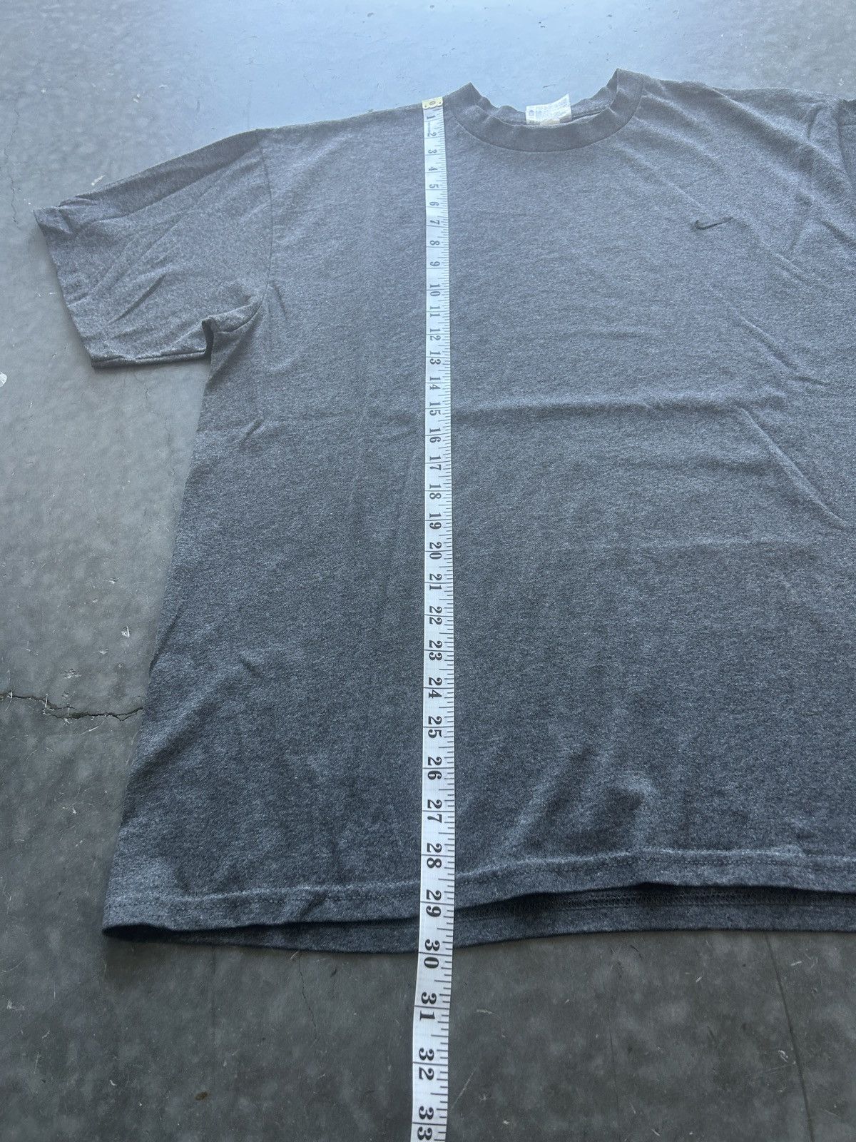 Nike × Vintage Vintage Y2K Nike Embroidered Swoosh Tee Size US XL / EU 56 / 4 - 5 Thumbnail