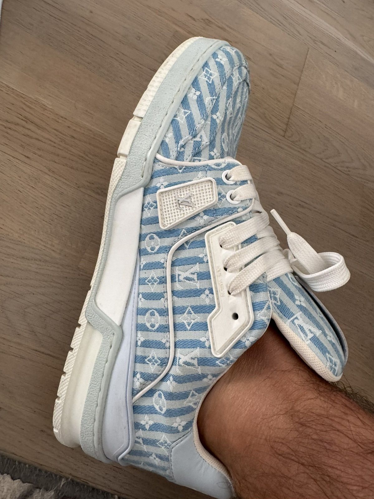 Louis Vuitton LOUIS VUITTON men sneakers MARKED SIZE UK 7 know your LV fit Size US 8.5 / EU 41-42 - 17 Thumbnail
