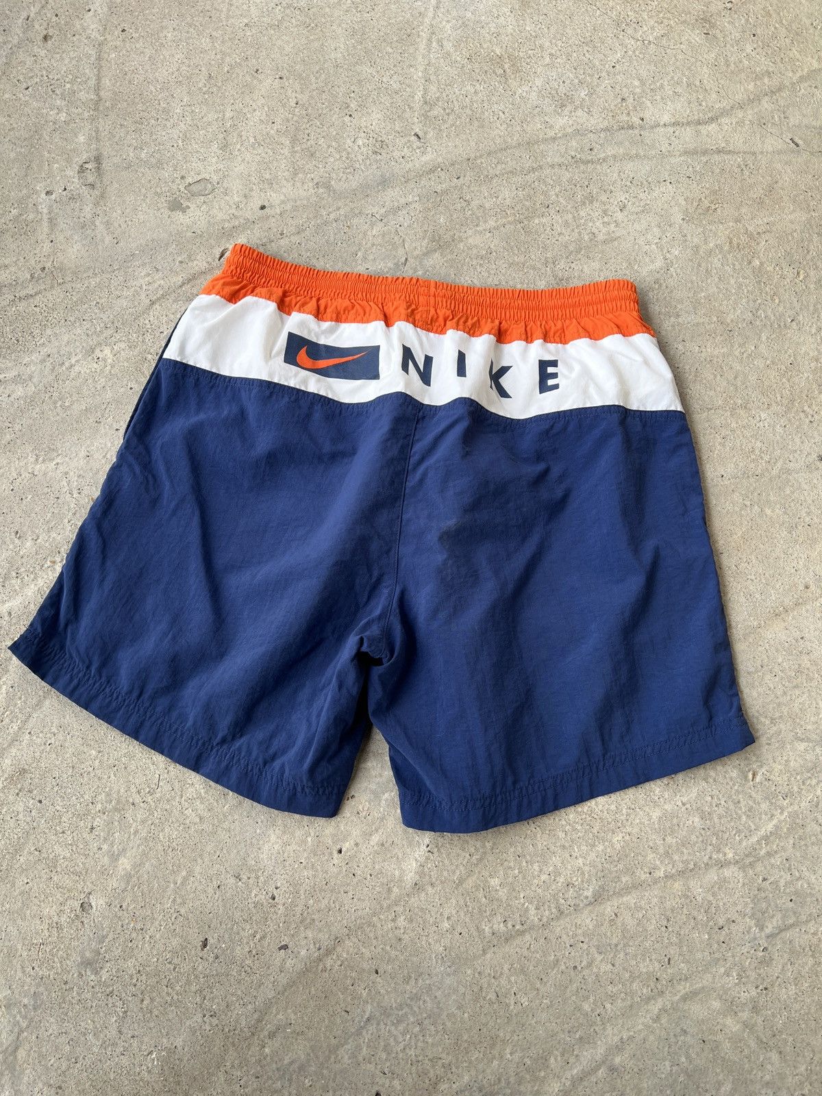 Nike Nike Vintage Shorts Size US 32 / EU 48 - 7 Thumbnail