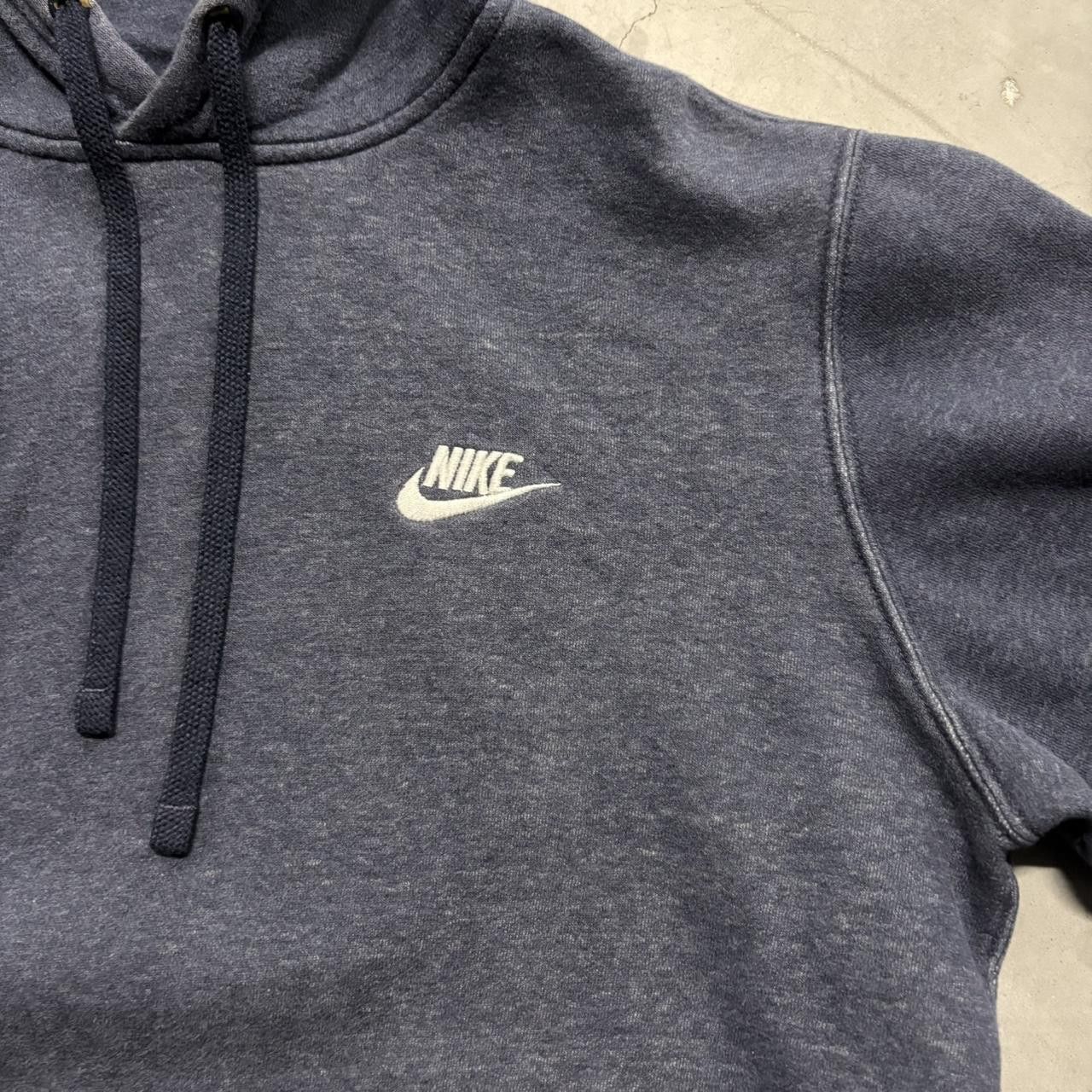 Nike Crazy Vintage 2000s/Y2K Nike Spellout Swoosh Essential navy blue Nike Hoodie! Size US M / EU 48-50 / 2 - 2 Thumbnail