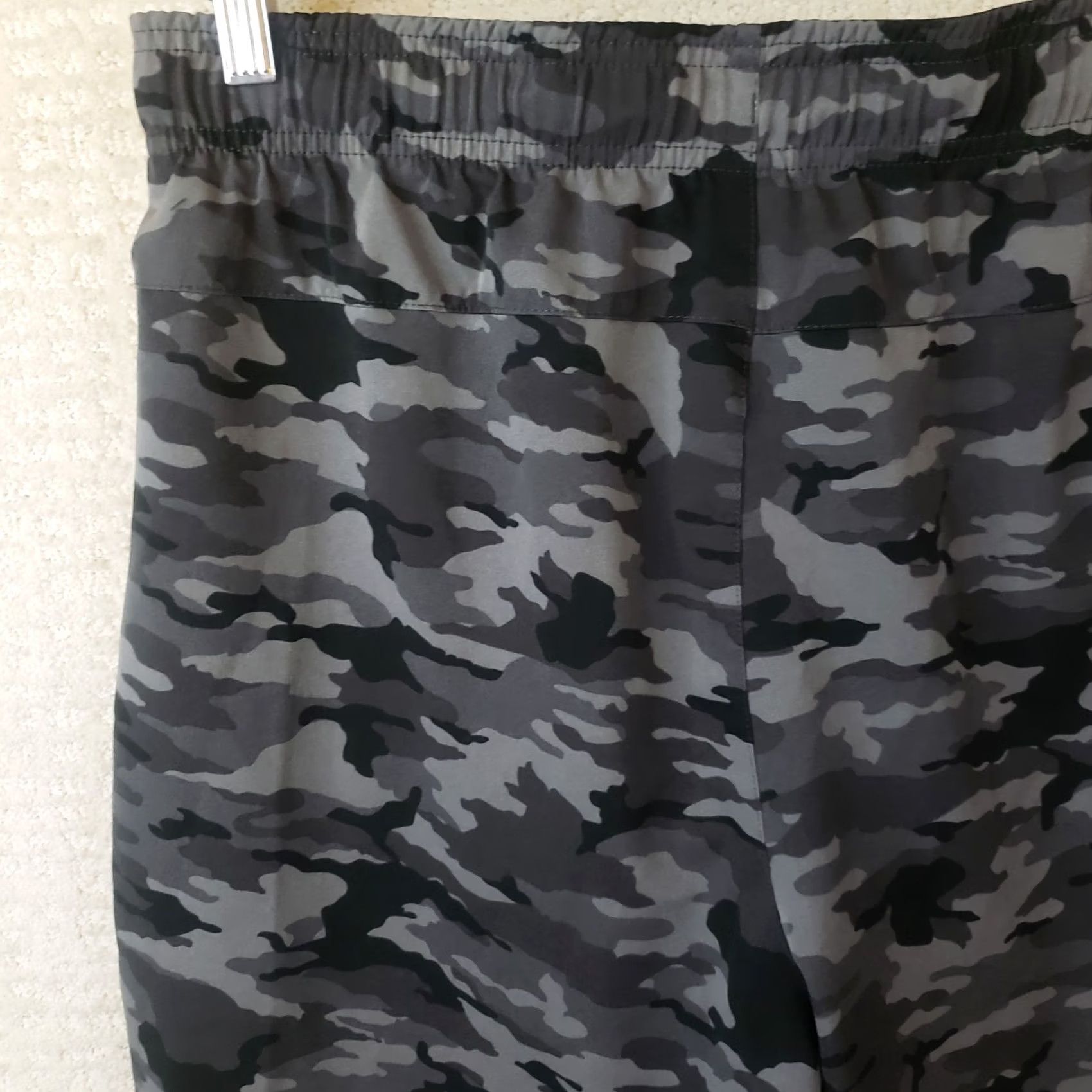 Vintage 90 Degree By Reflex Black Camo Stretch Athletic Running Shorts Mens M Size US 31 - 6 Thumbnail