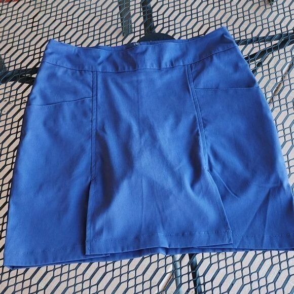 Antigua Antigua Desert Dry Pocketed Blue Sz 6 Skort Size 28" / US 6 / IT 42 - 1 Thumbnail