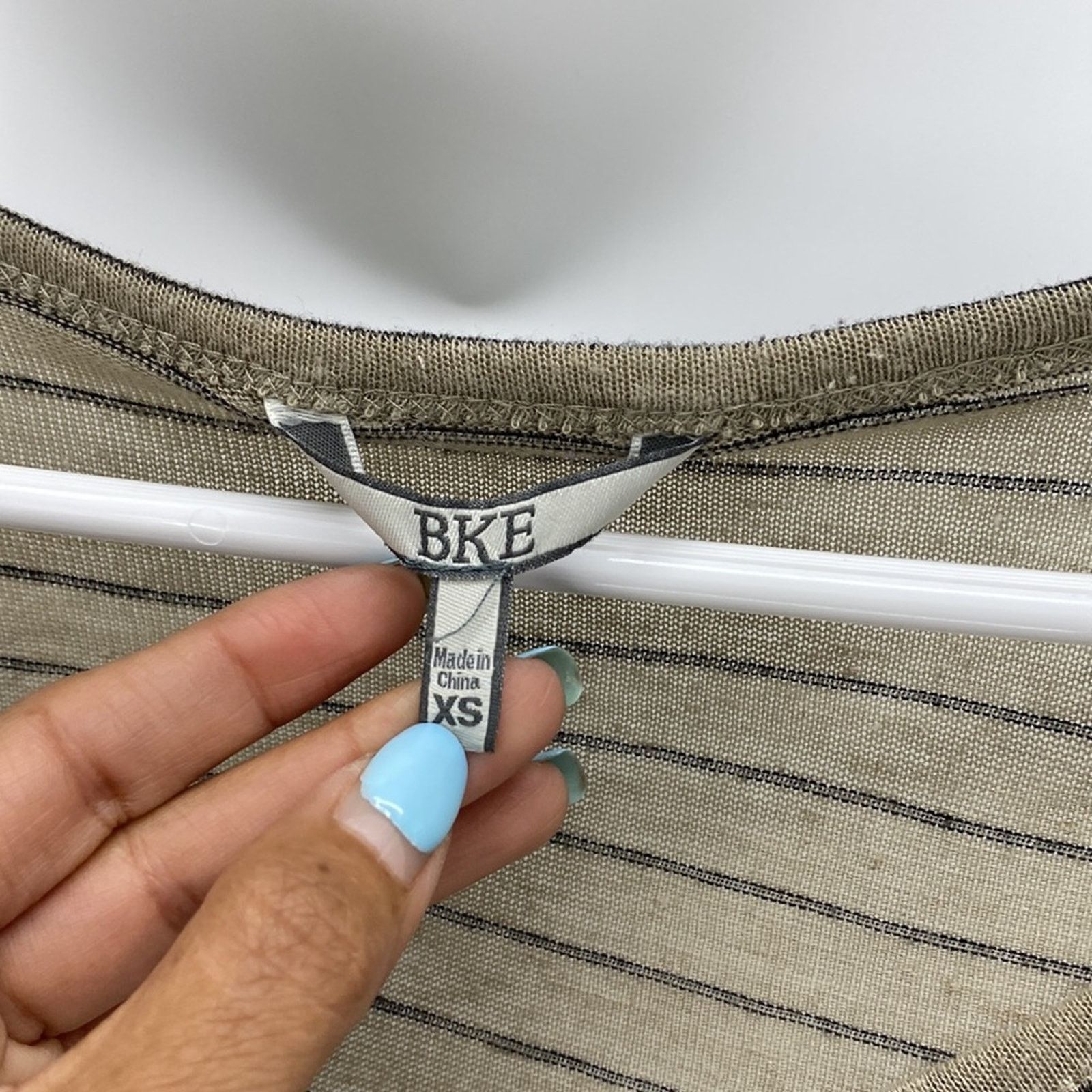 BKE BKE Buckle Flax Blend Striped Crochet Cuff Lightweight Size XS / US 0-2 / IT 36-38 - 4 Thumbnail