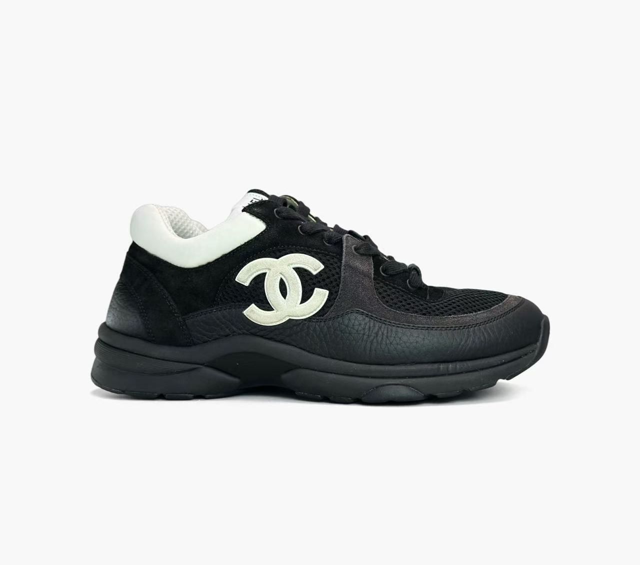 Chanel Chanel Leather Black Lowtop Sneakers us_9 Women Size US 9 / IT 39 - 7 Thumbnail