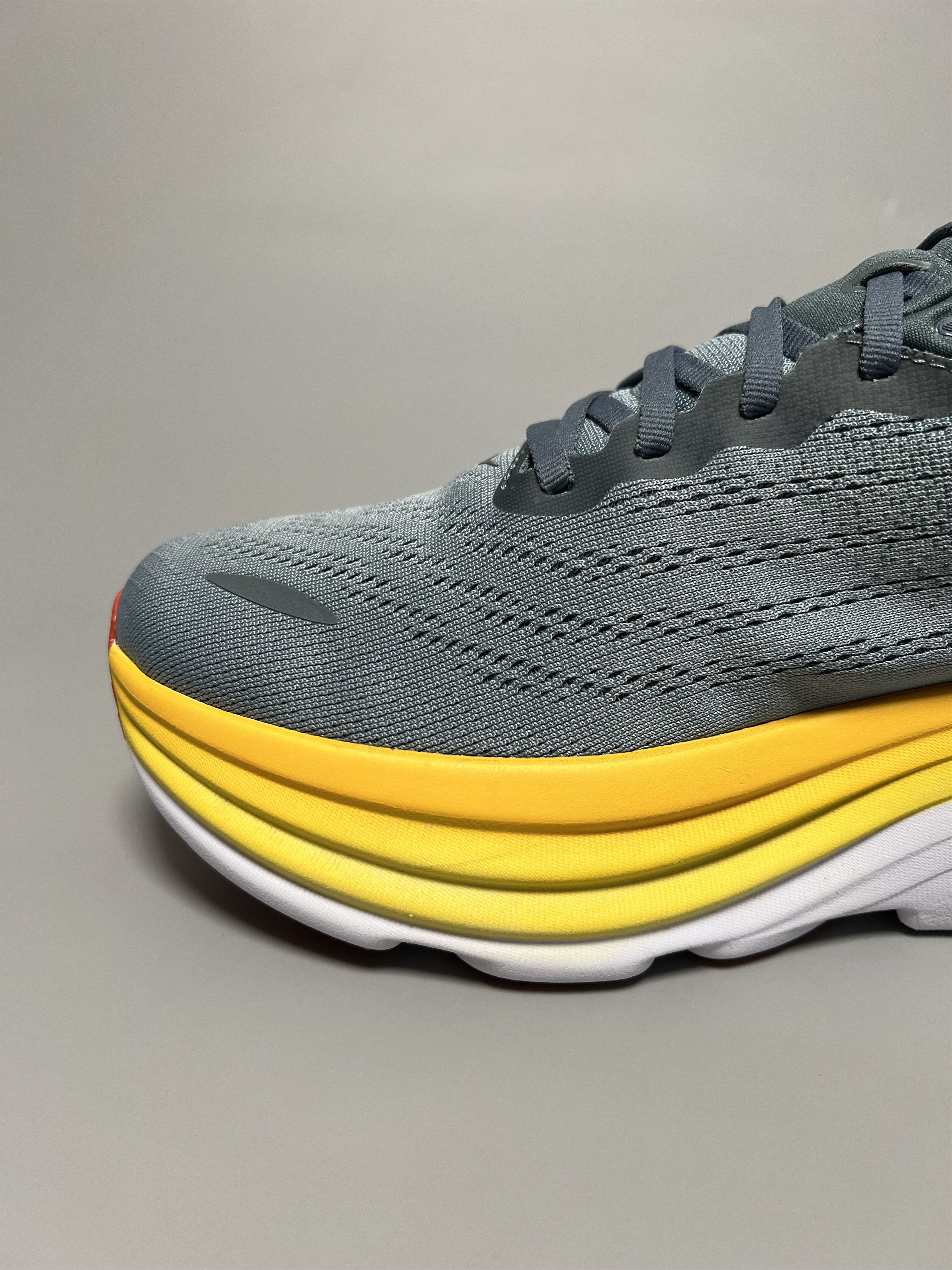 Hoka 10 EE Hoka One One Bondi 8 Wide Running Shoes Gym Walking Size US 10 / EU 43 - 10 Thumbnail