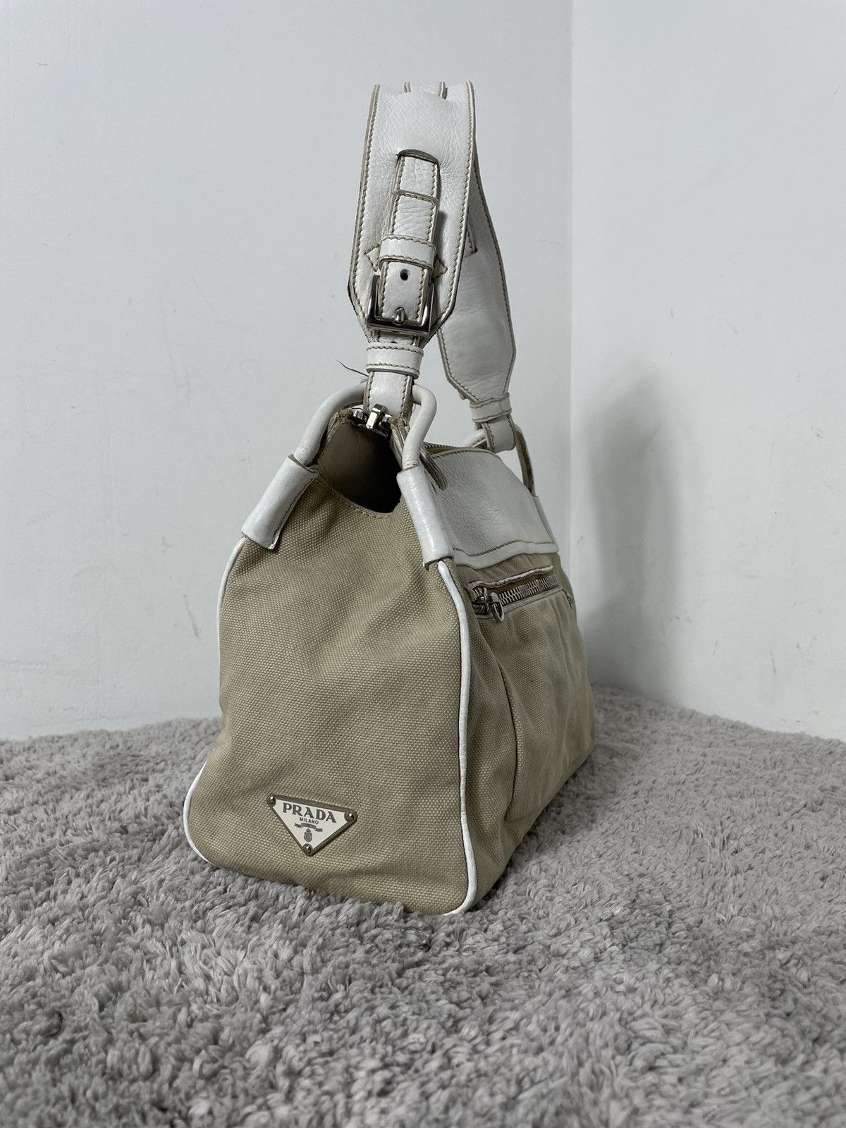 Prada Very Rare Prada Leather CANVAS SHOULDER BAG BEIGE Size ONE SIZE - 1 Thumbnail