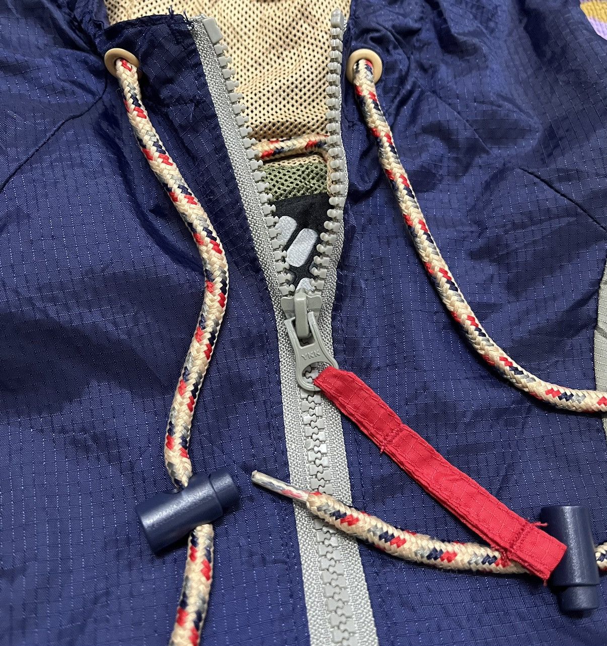 Columbia COLUMBIA Very Rare Design Windbreaker/Light Jacket Size US L / EU 52-54 / 3 - 8 Thumbnail