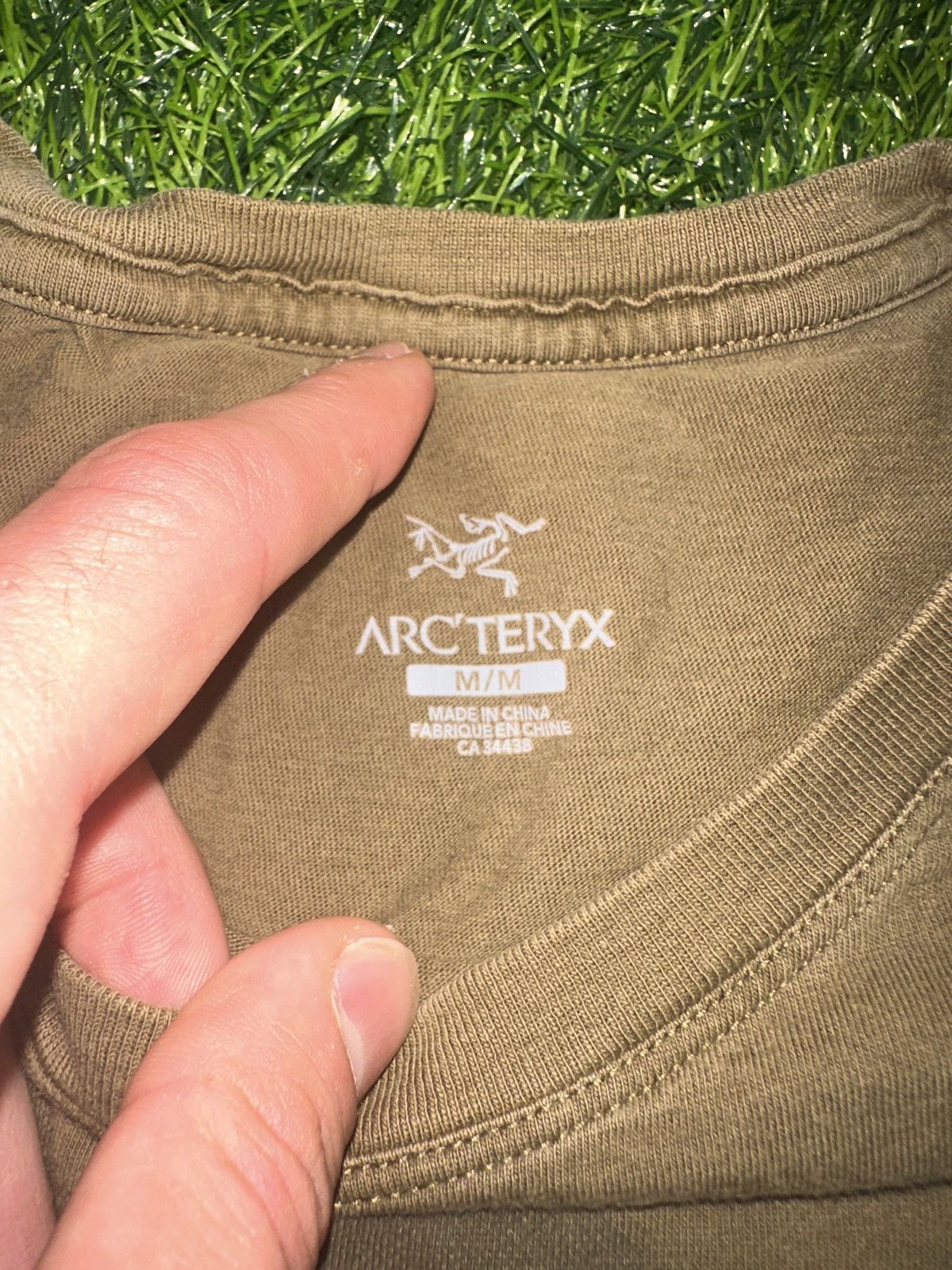 Arc'teryx Arcteryx mountain outdoors tee shirt size medium Size US M / EU 48-50 / 2 - 4 Thumbnail