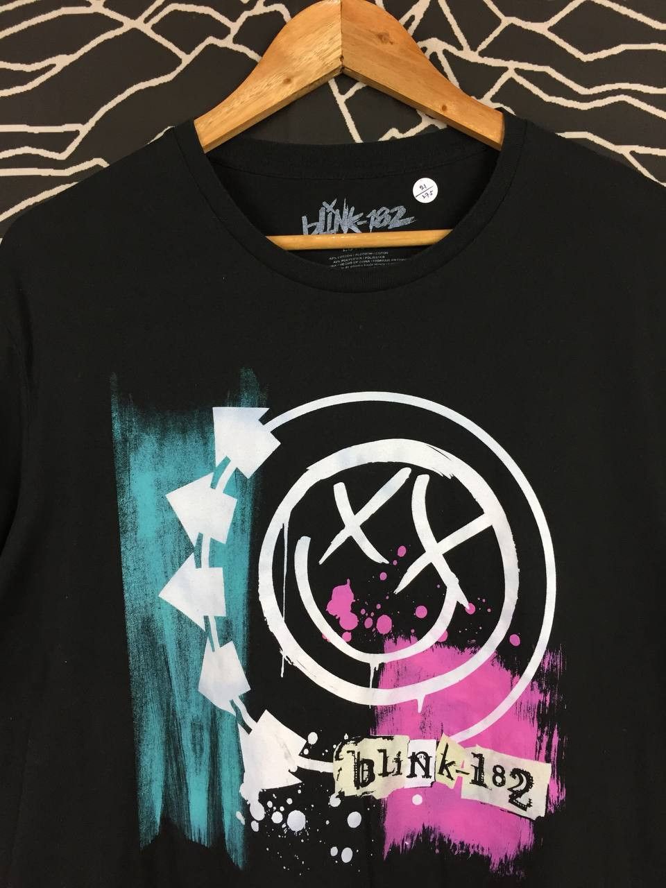 Band Tees × Vintage Blink 182 Punk Rock Band Self titled Album Cover Tee Size US L / EU 52-54 / 3 - 3 Thumbnail