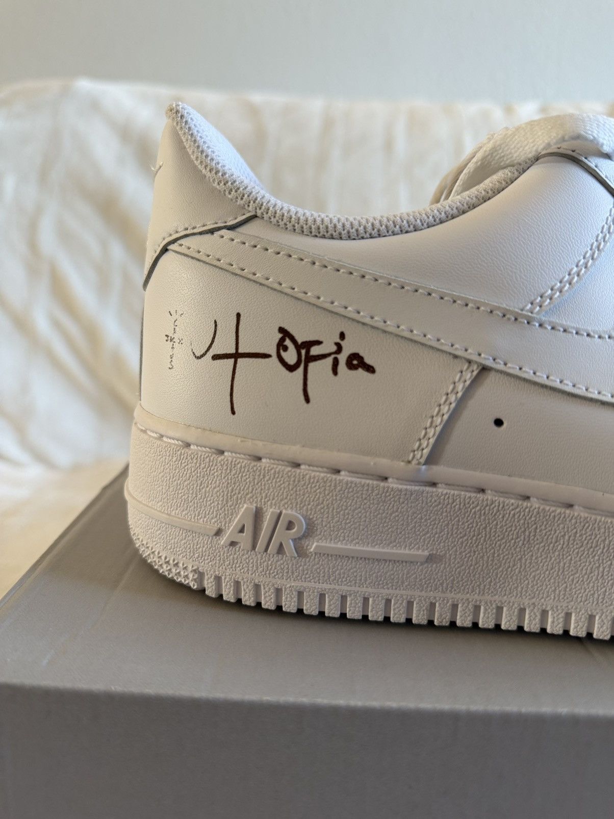 Nike Air Force 1 Low 07 White Travis Scott Utopia Edition