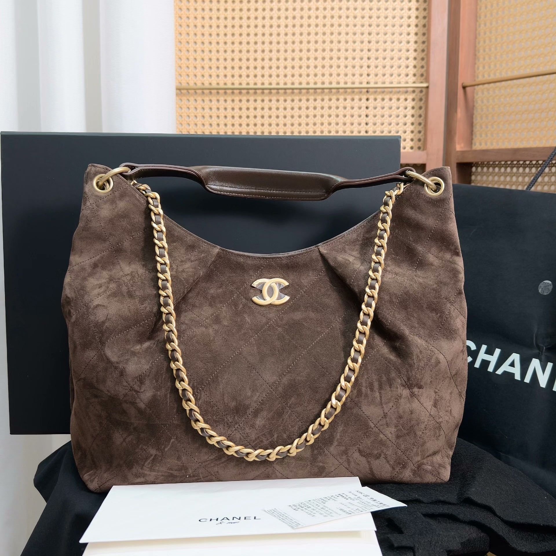 Chanel Pre-loved Bag Very good condition Size ONE SIZE - 1 Thumbnail