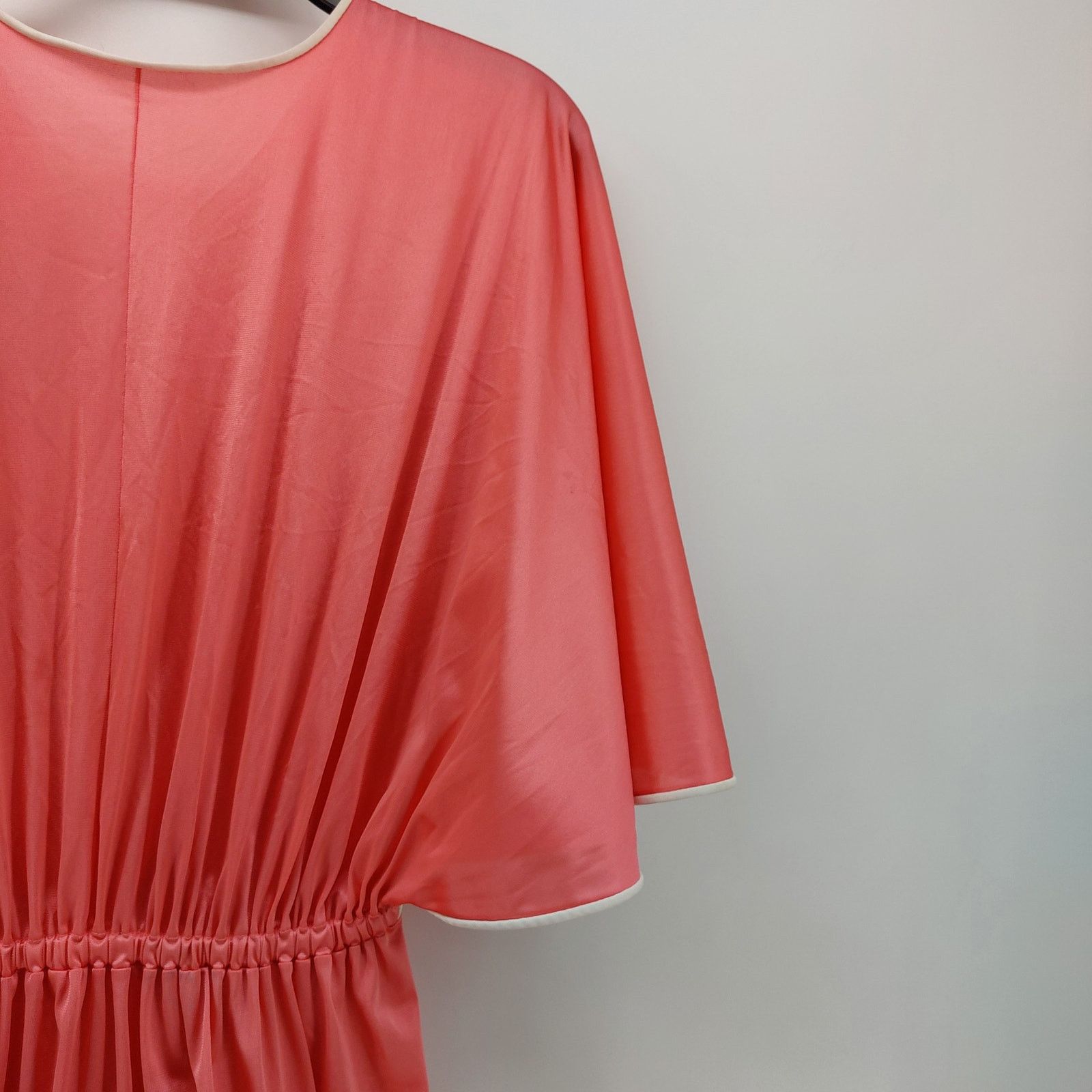 Vintage Vintage Coral Robe Long Drawstring Glam Elegant Wing Sleeves Size S / US 4 / IT 40 - 10 Thumbnail