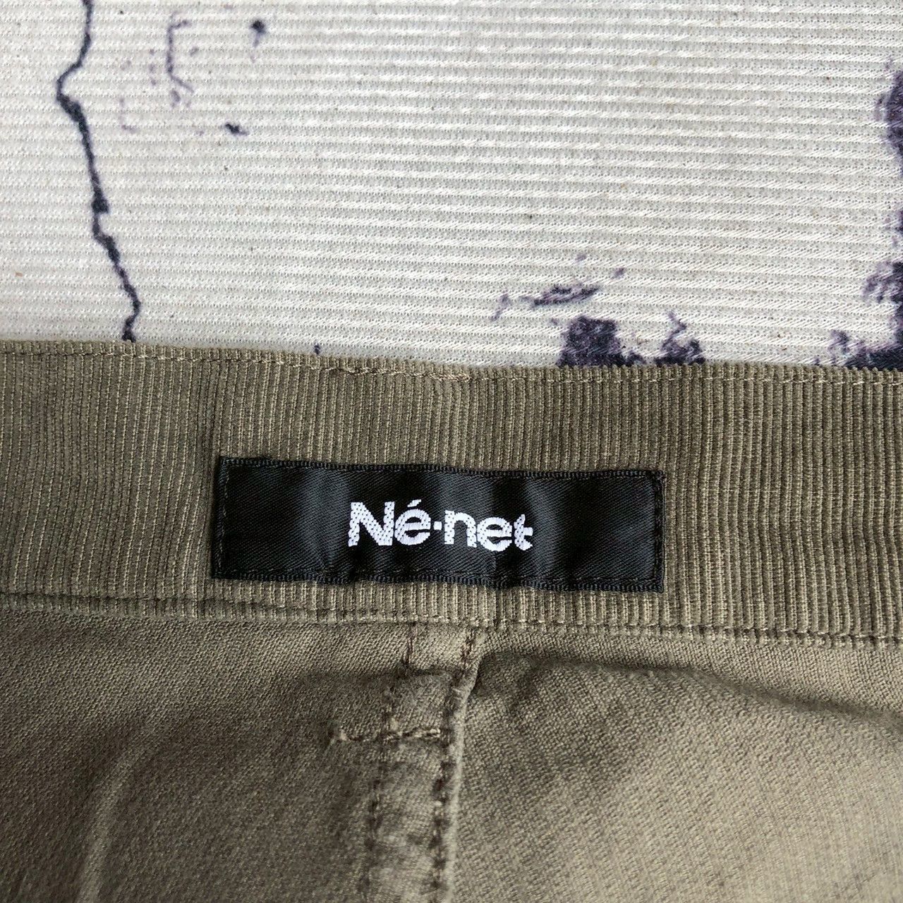 Ne-Net Ne-net by Issey Miyake Military Cropped Sherpa Pocket Pants Size US 34 / EU 50 - 8 Thumbnail