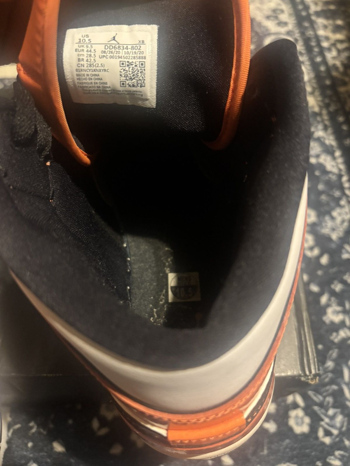 Jordan Brand Jordan 1 Mid Size US 10.5 / EU 43-44 - 4 Thumbnail