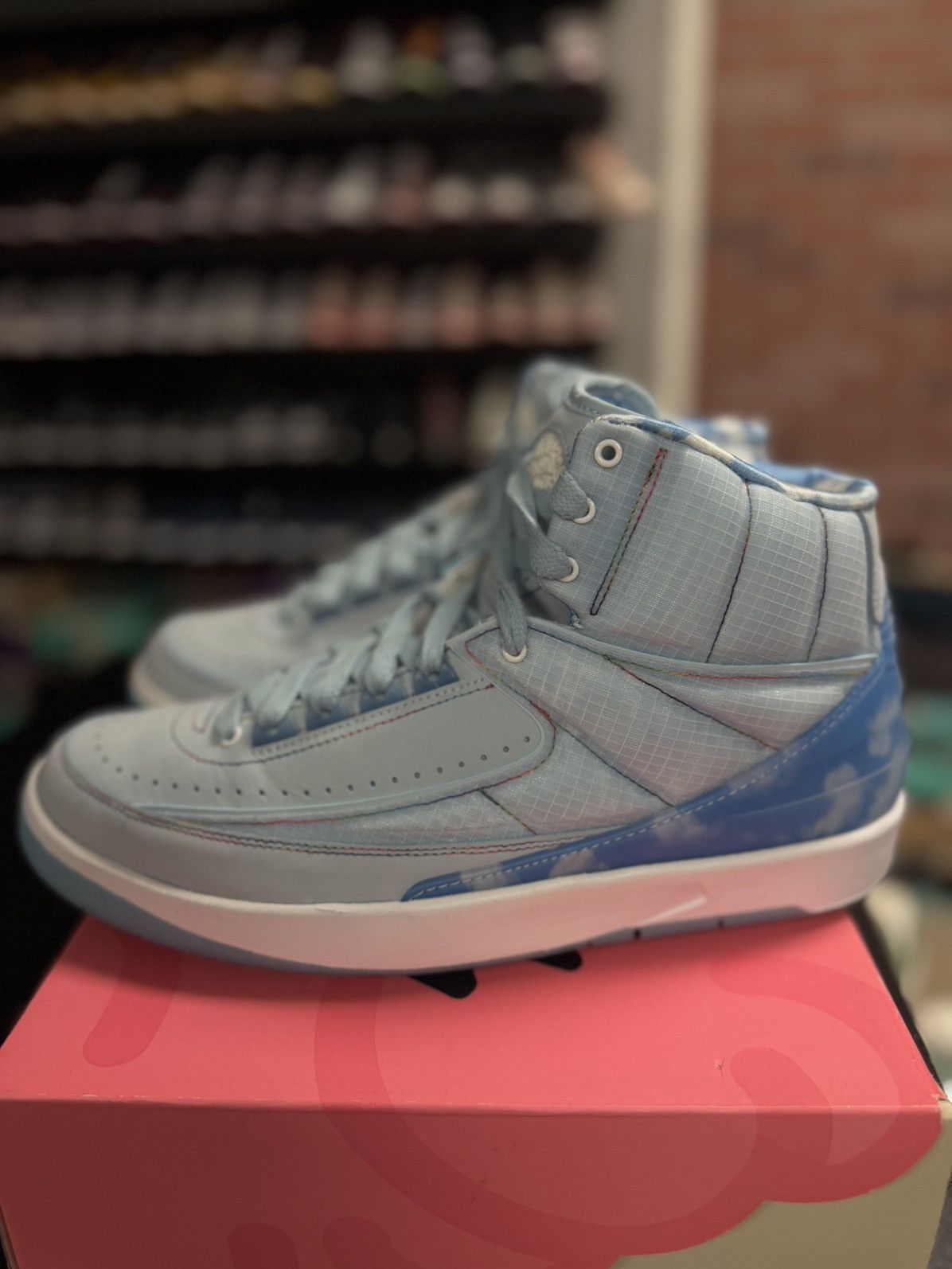Jordan Brand × Nike Jordan 2 J Balvin Size 10.5 (DQ7691-419) Light Up Size US 10.5 / EU 43-44 - 7 Thumbnail