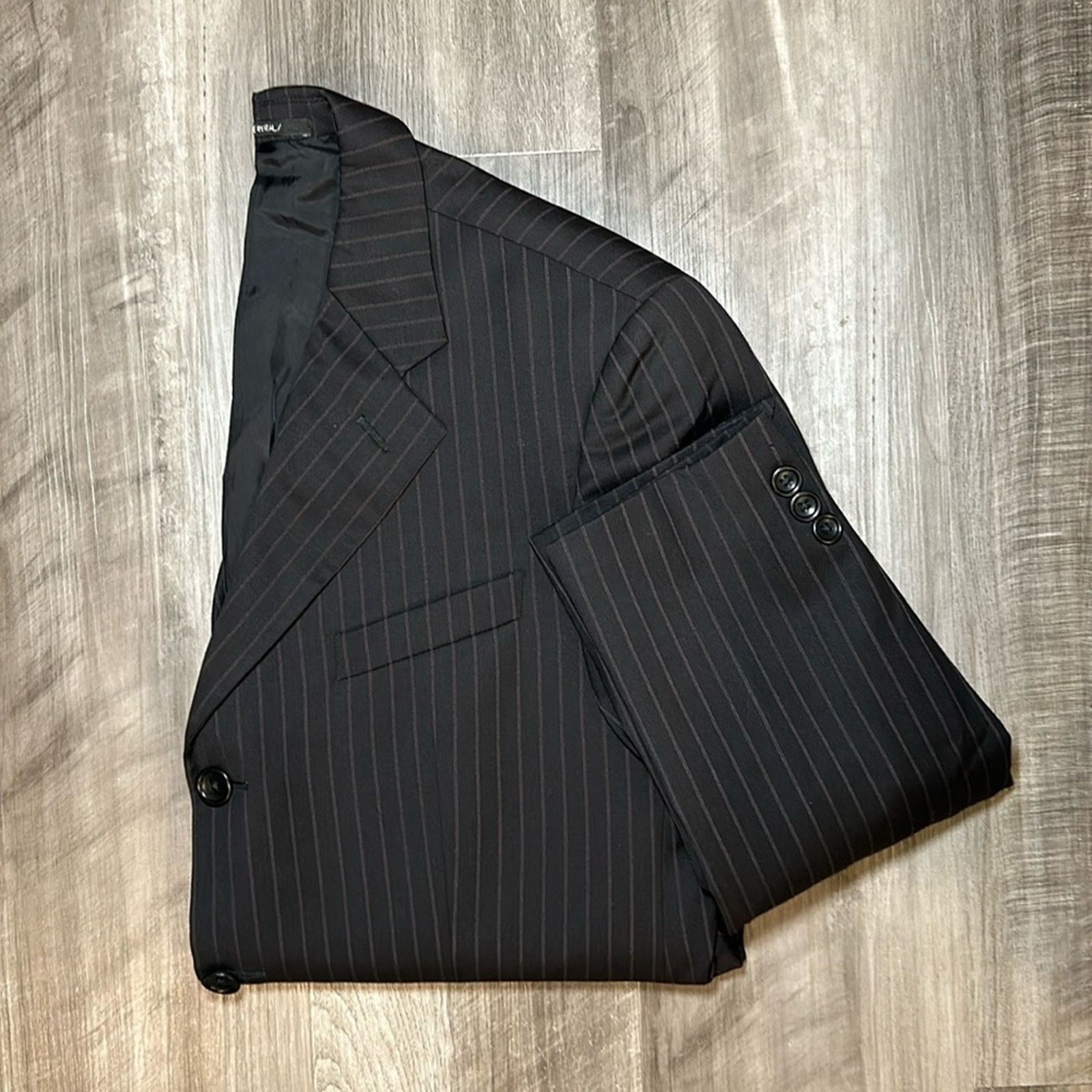 Armani Collezioni Armani Collezioni Made in Italy Pinstriped Jacket - 40S Size 40S - 1 Thumbnail
