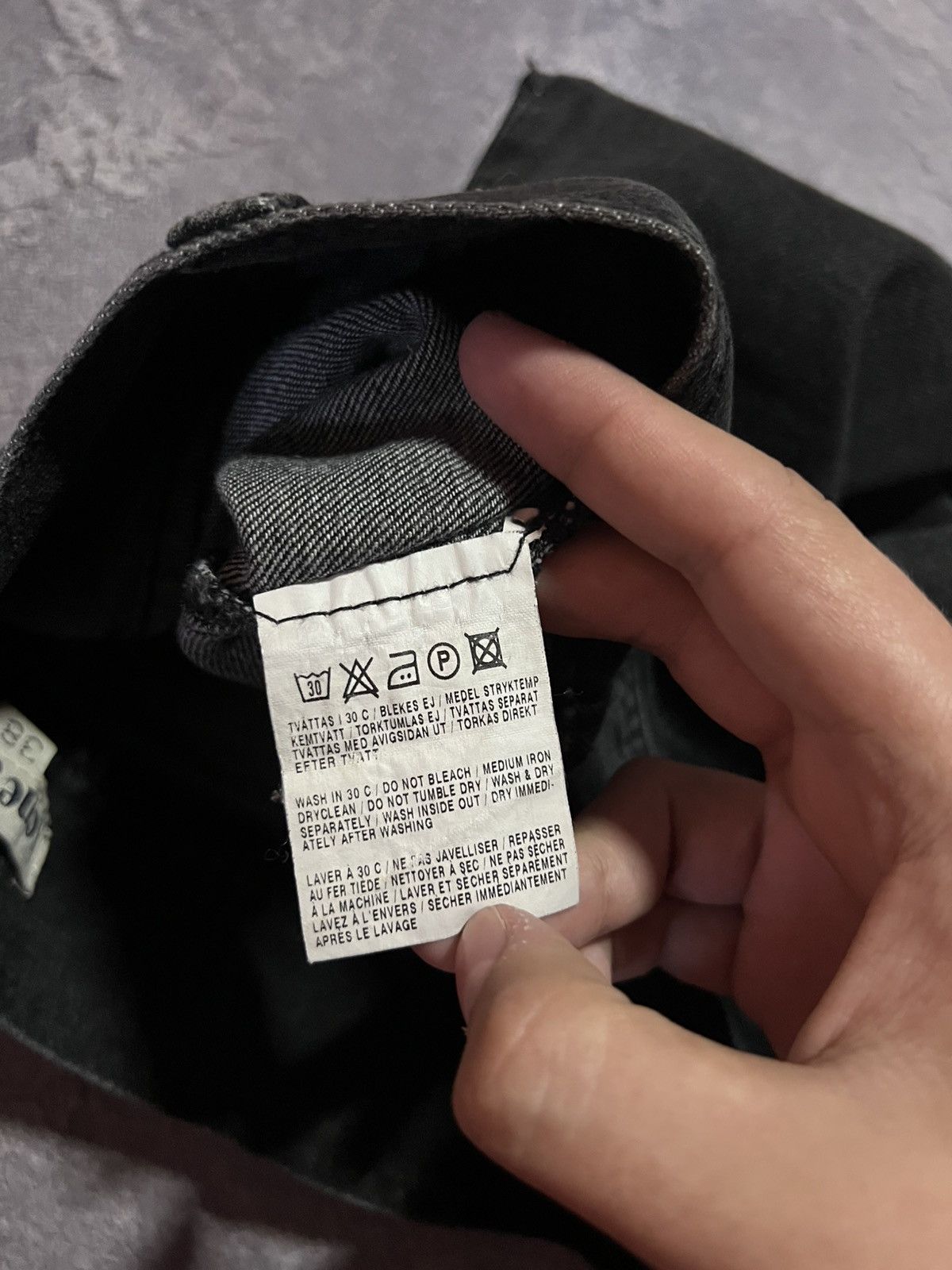 Acne Studios Acne Studios Vintage Mini Skirt Washed Black Size 27" / US 4 / IT 40 - 7 Thumbnail
