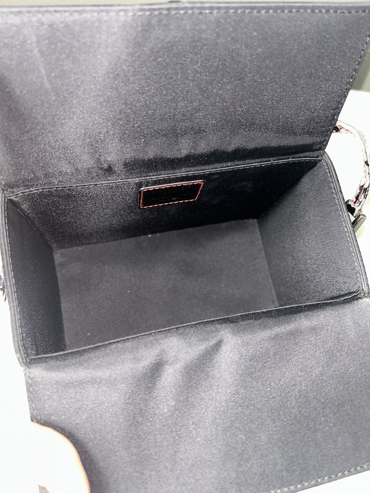 Dior Vintage Christian Dior Ribbon Box Vanity Clutch Bag Size ONE SIZE - 7 Thumbnail