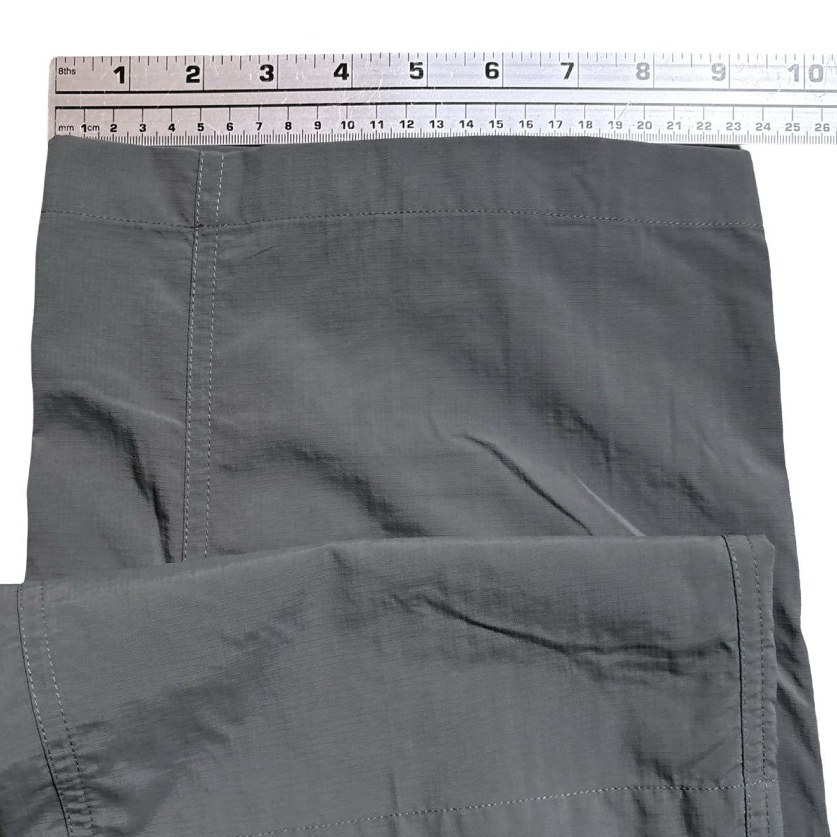 Columbia Columbia Pants Mens 44x30 Gray Omni-Shade Cargo Hiking Size US 44 / EU 60 - 6 Thumbnail