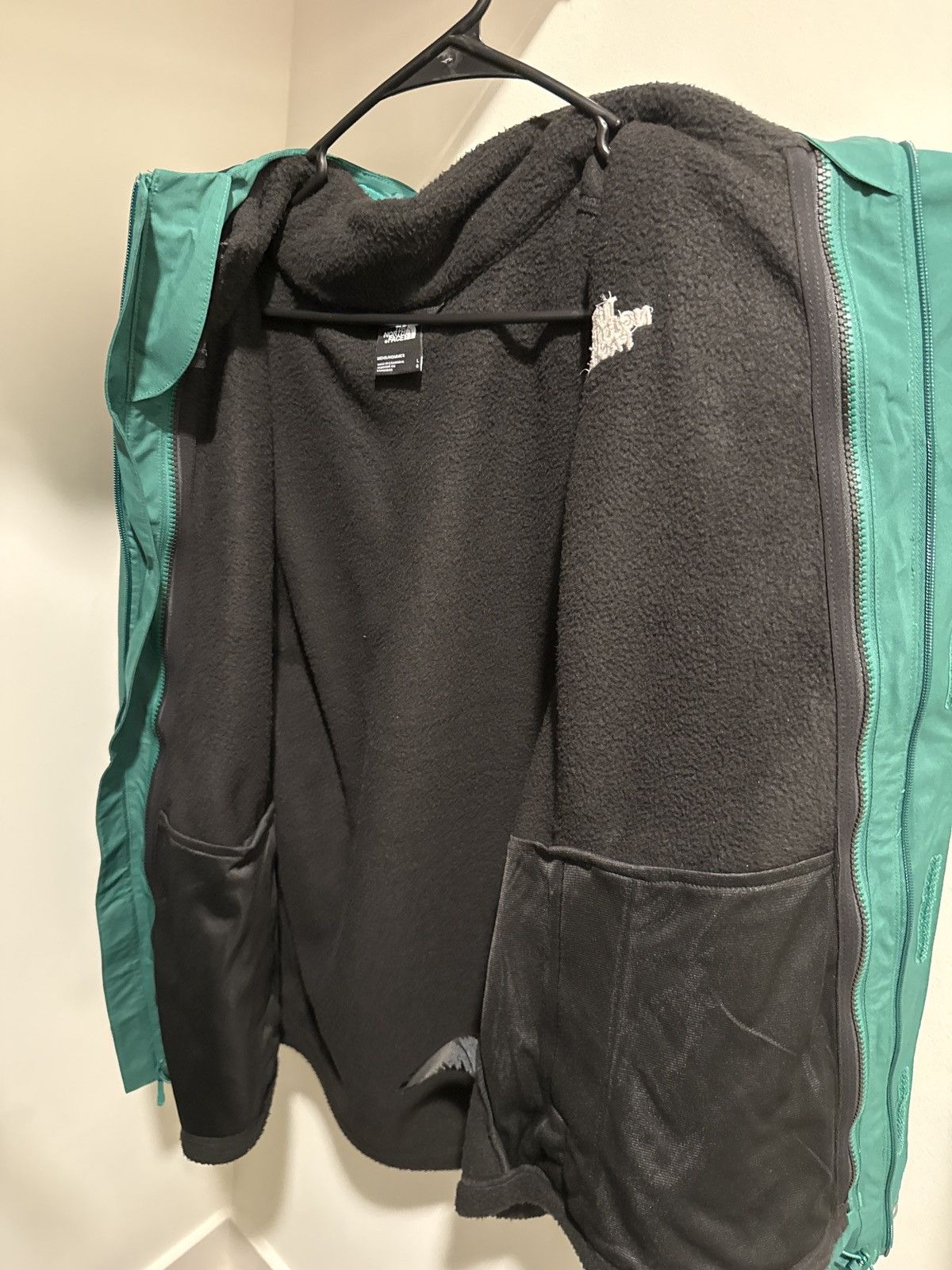 The North Face Men’s Antora Dryvent Jacket Size US L / EU 52-54 / 3 - 3 Thumbnail