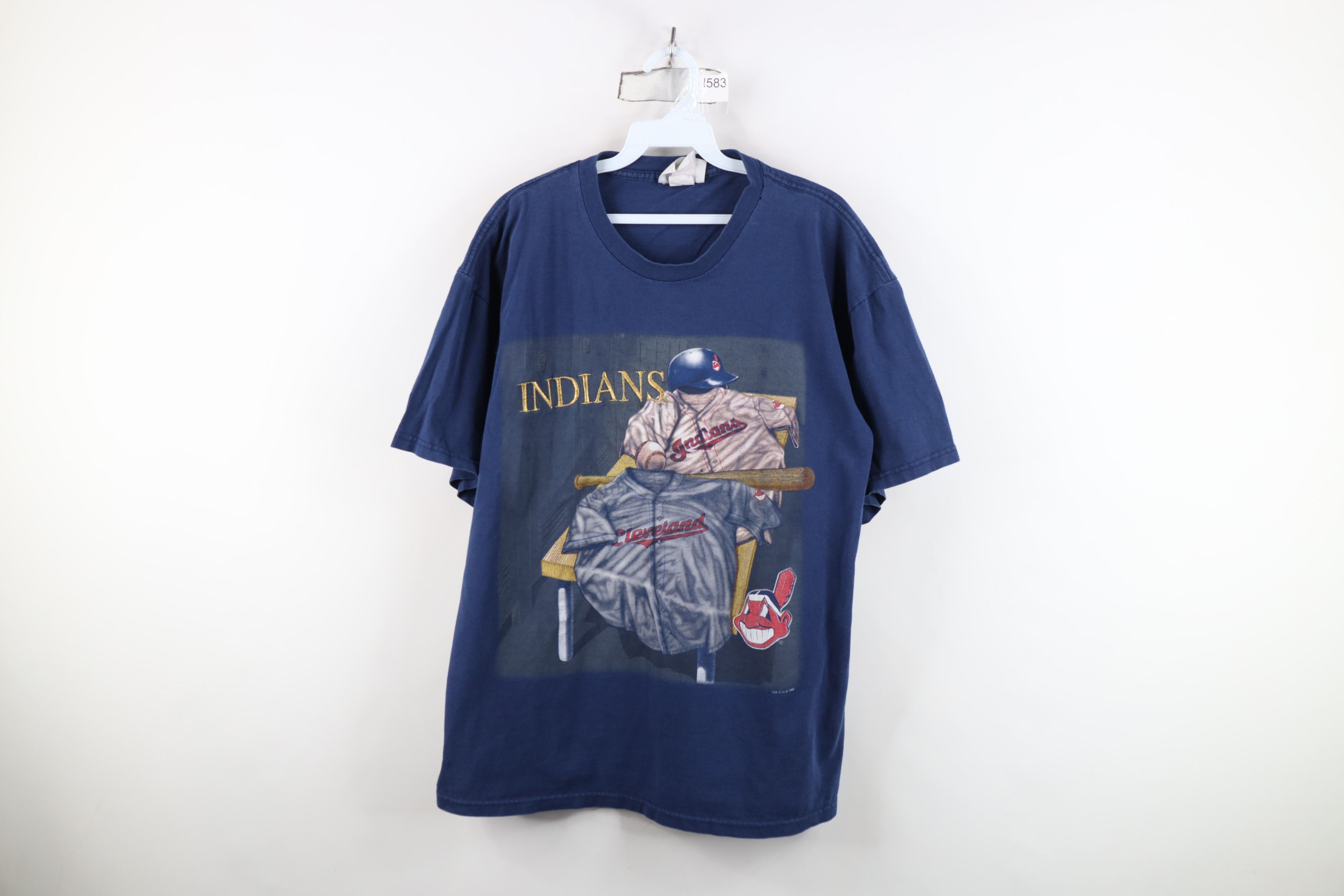 Vintage Vintage 90s Chief Wahoo Cleveland Indians Baseball T-Shirt Size US L / EU 52-54 / 3 - 1 Thumbnail