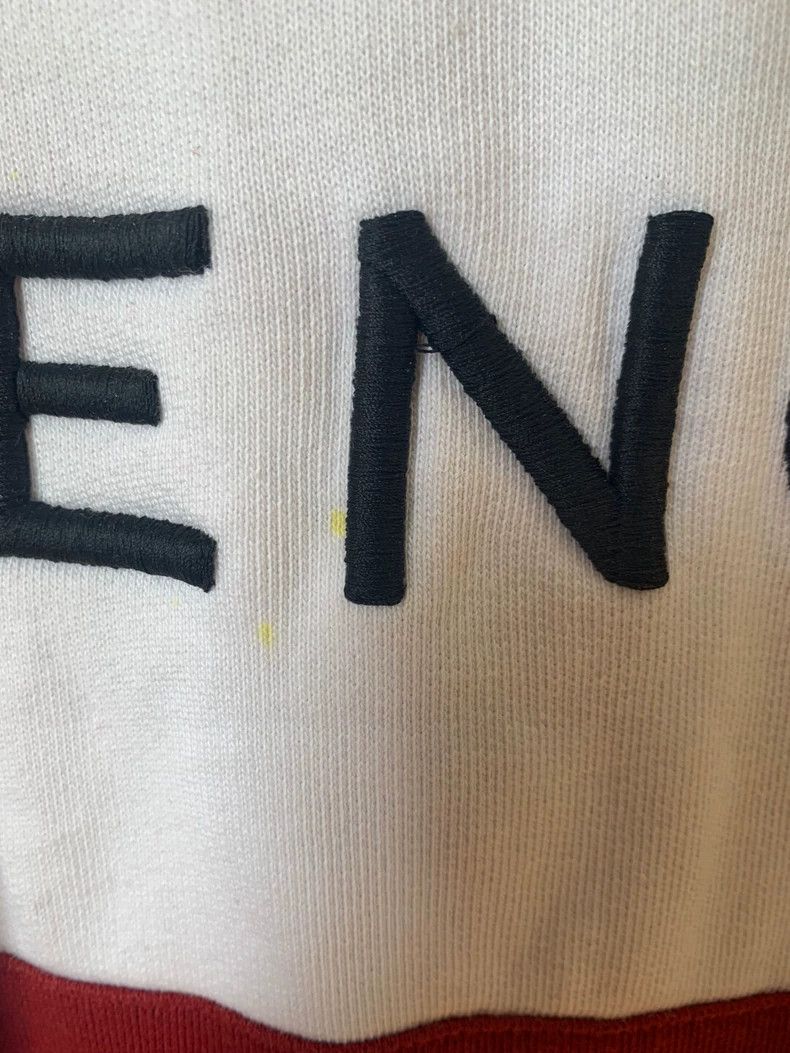 Givenchy Givenchy GVC Letter Hoodie 2506-Nextarrow Size US S / EU 44-46 / 1 - 5 Thumbnail