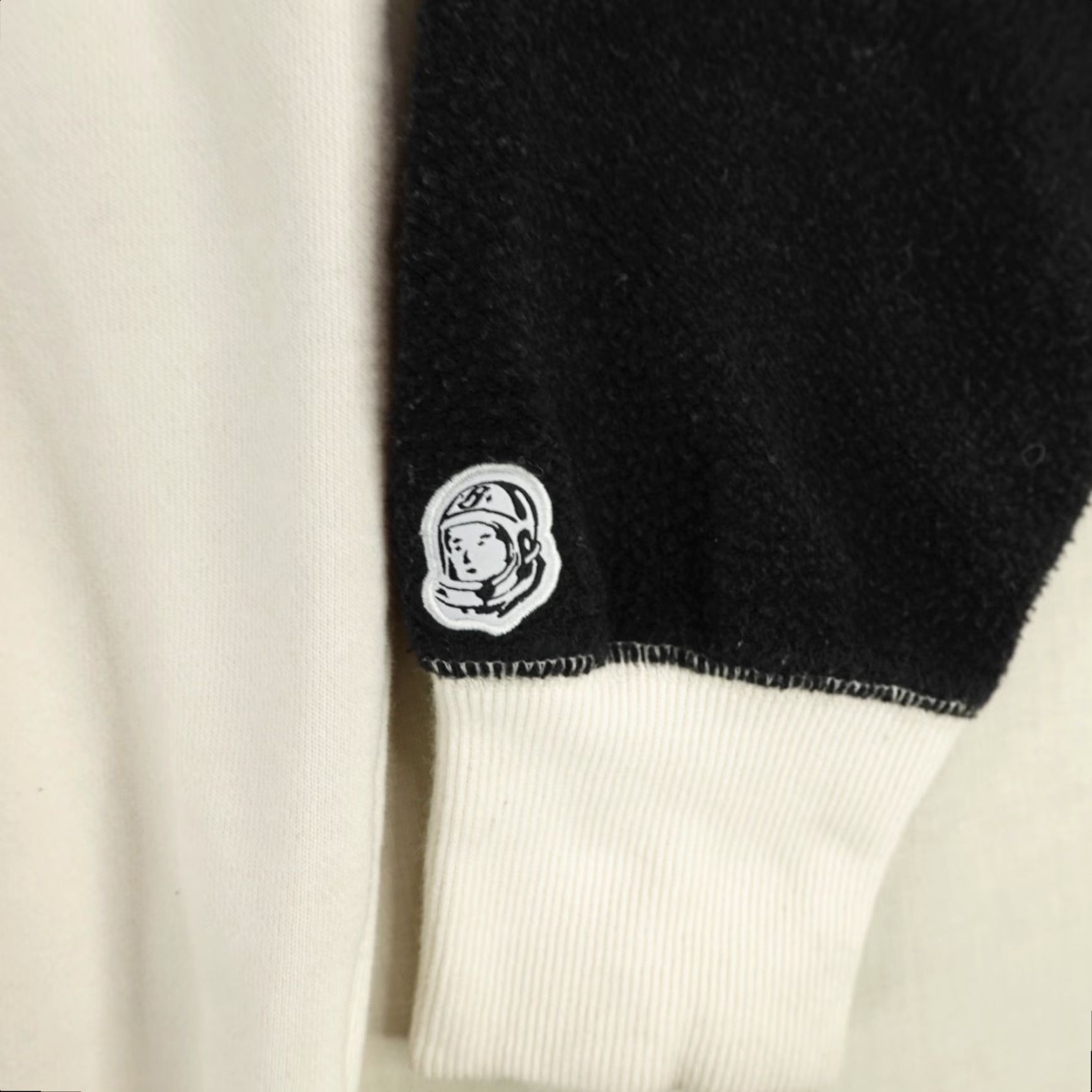 Billionaire Boys Club VINTAGE Billionaire Boys Club Sweatshirt Mens M White Black Planetarium Logo Crew Neck Pullover Shirt Sweatshirt Men Size US M / EU 48-50 / 2 - 6 Thumbnail