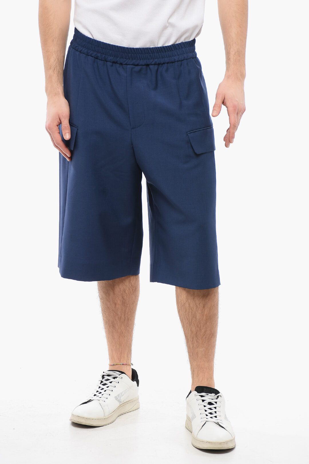 Alexander McQueen og1mm0925 Mohair Blend Cargo Short in Blue Size US 32 / EU 48 - 1 Thumbnail