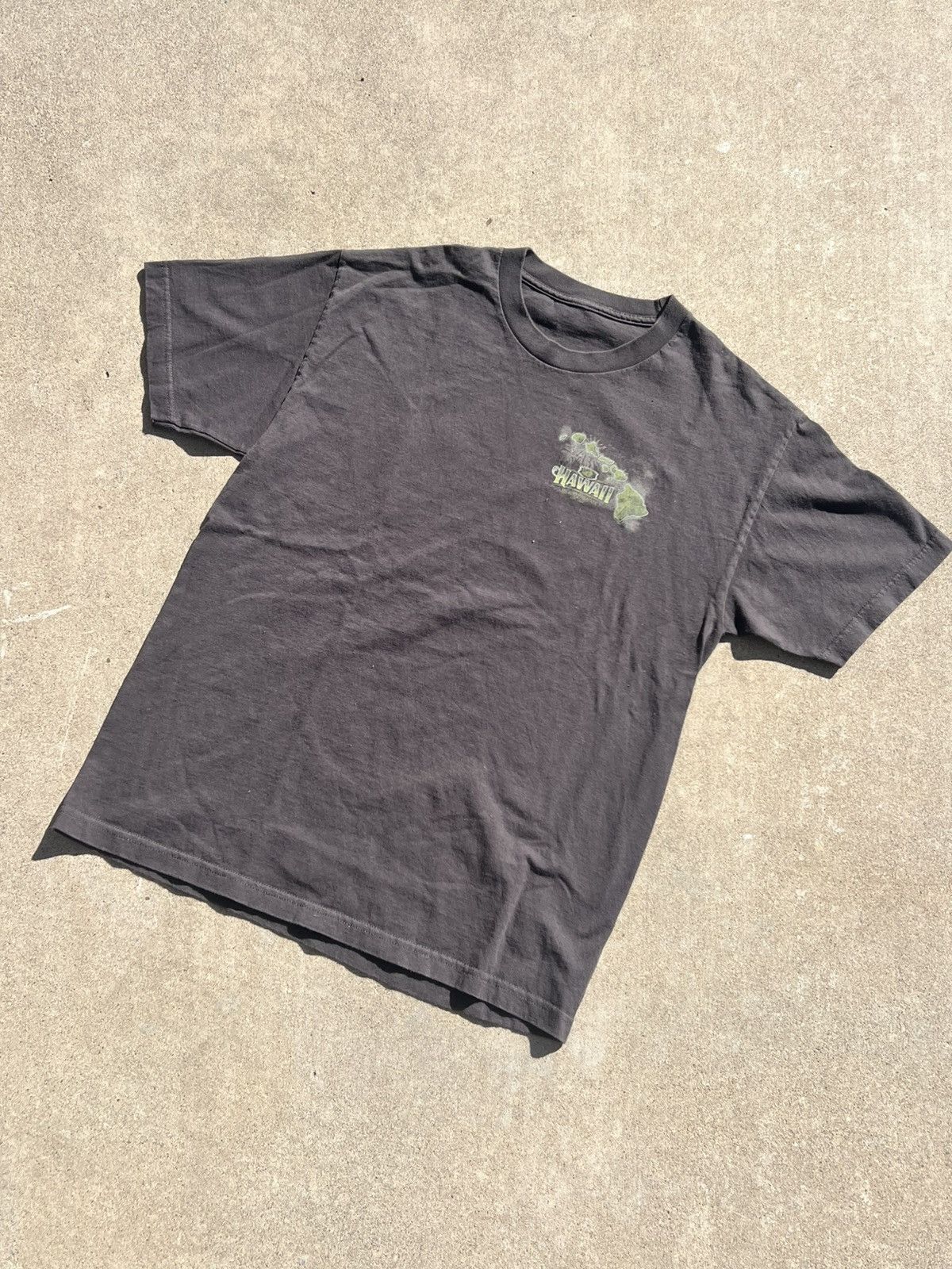 Other × Vintage Vintage black Hawaii islands t shirt Size US L / EU 52-54 / 3 - 1 Thumbnail
