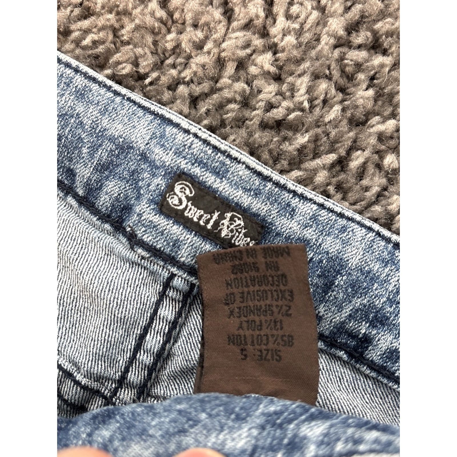 VIBE VINTAGE Sweet Vibes Denim Shorts 90s Light Wash Tie Front Pocket Womens 26 Blue Cut-Off Size 26" / US 2 / IT 38 - 5 Thumbnail