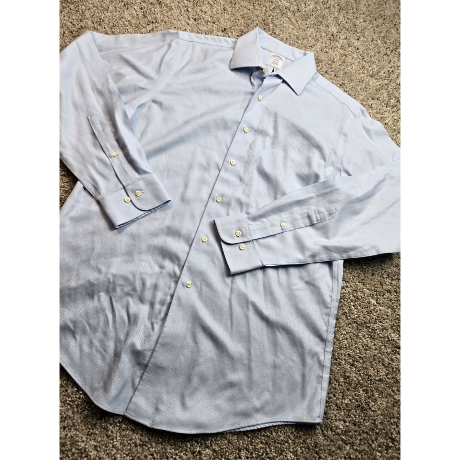 Brooks Brothers Brooks Brothers Regent Dress Shirt 15.5-4/5 Mens Blue Button Up Long Sleeve - Cotton, Non-Iron, Regular Fit, Classic, Casual, Business Size 42R - 2 Thumbnail