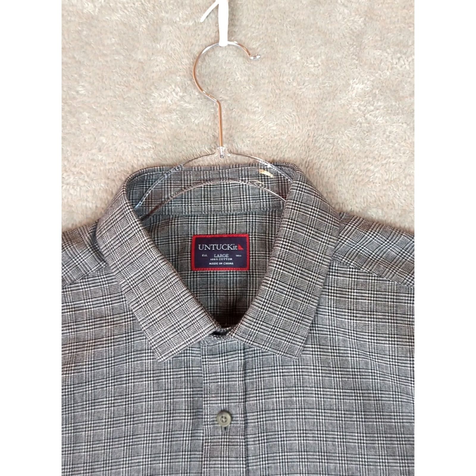 UNTUCKit UNTUCKit Casalferro mens shirt L lightweight Button Up Long Sleeve gray flannel Size US L / EU 52-54 / 3 - 4 Thumbnail